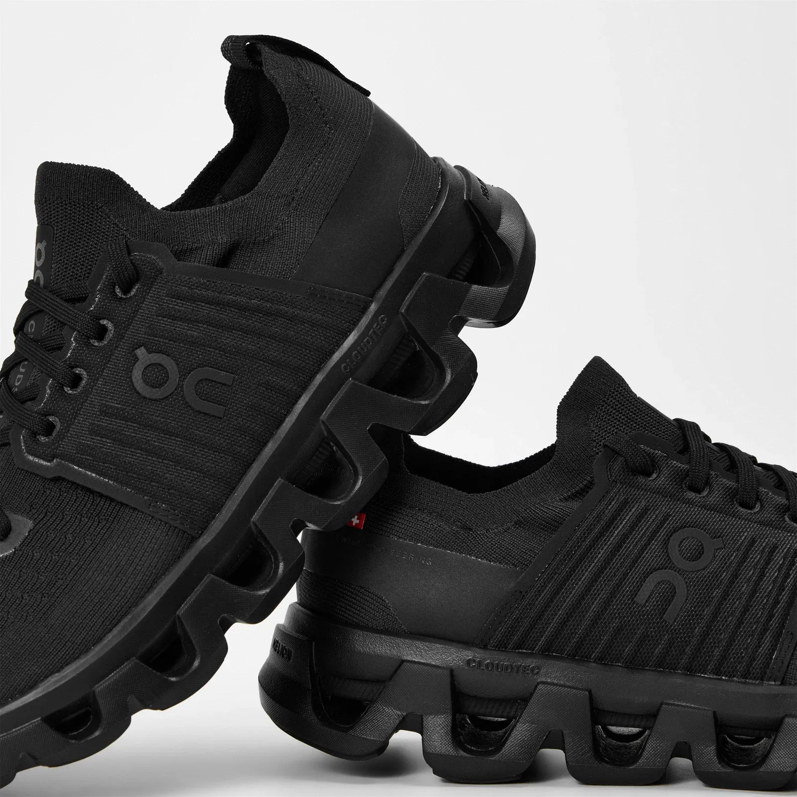 Mens Cloudswift 4 Running Shoes