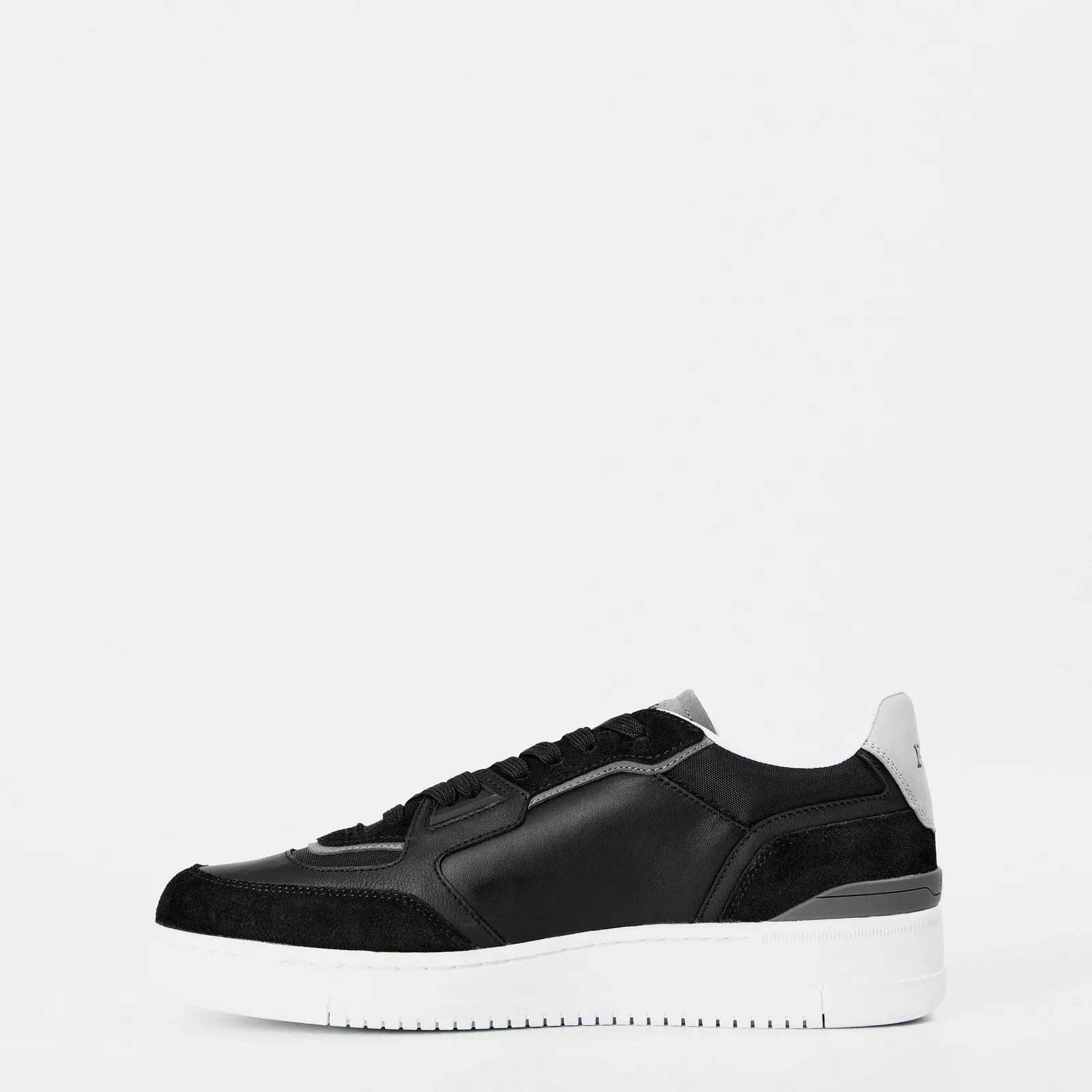 Men's Open Master Court Trainers