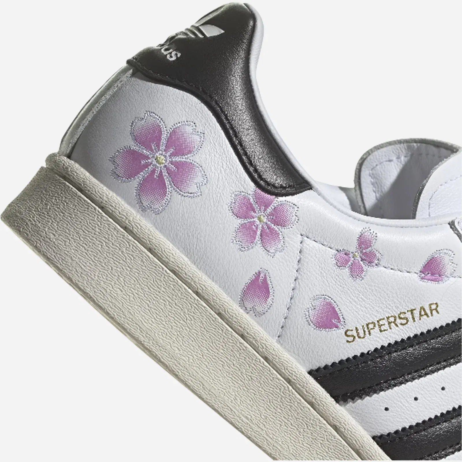 Adidas Superstar Hanami Cloud White / Core Black / Off White