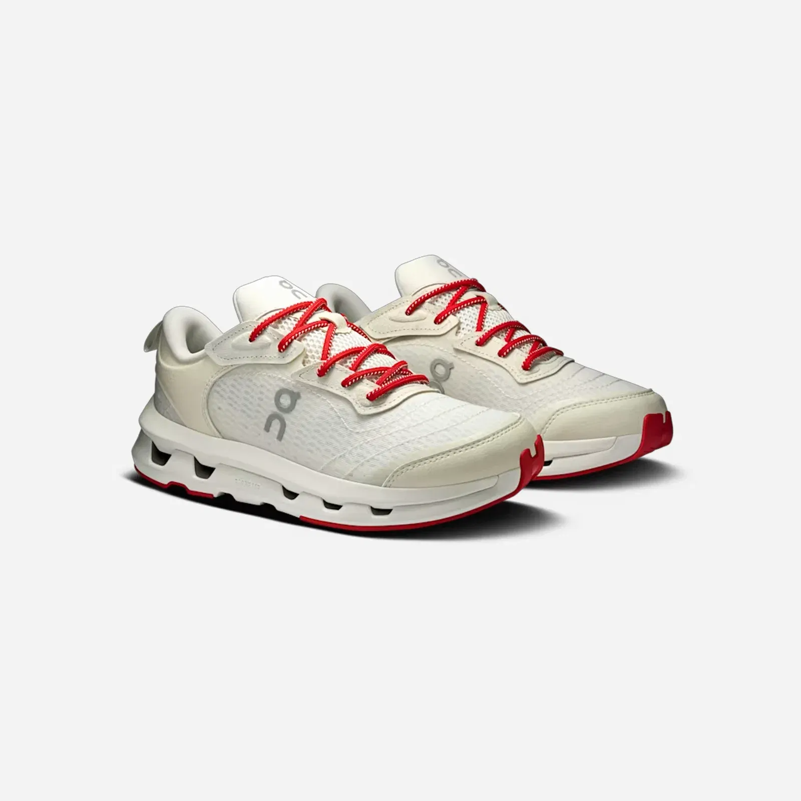 On Running Cloudzone Moon Zendaya Ivory Wolf WMNS