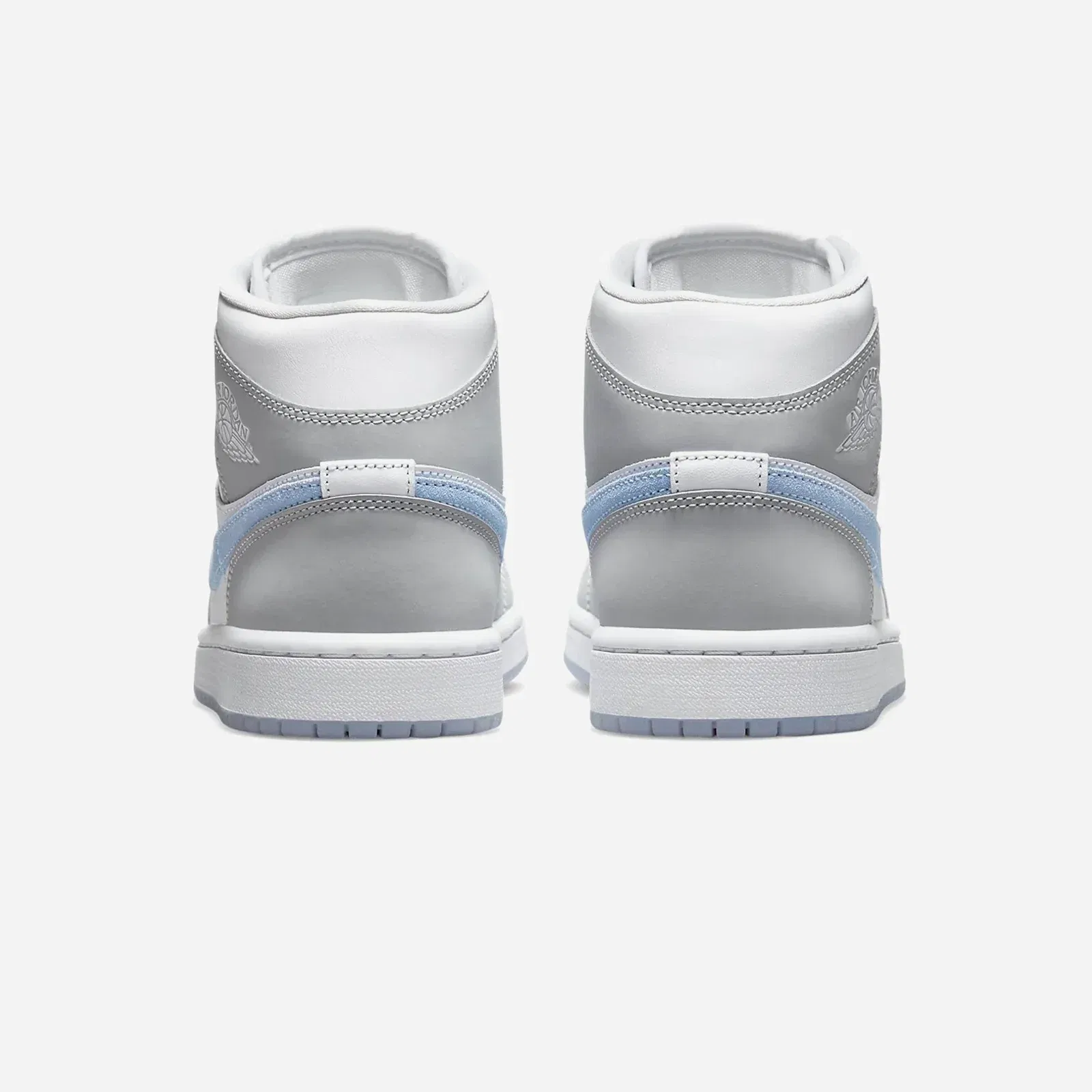 Nike Air Jordan 1 Mid Wolf Grey