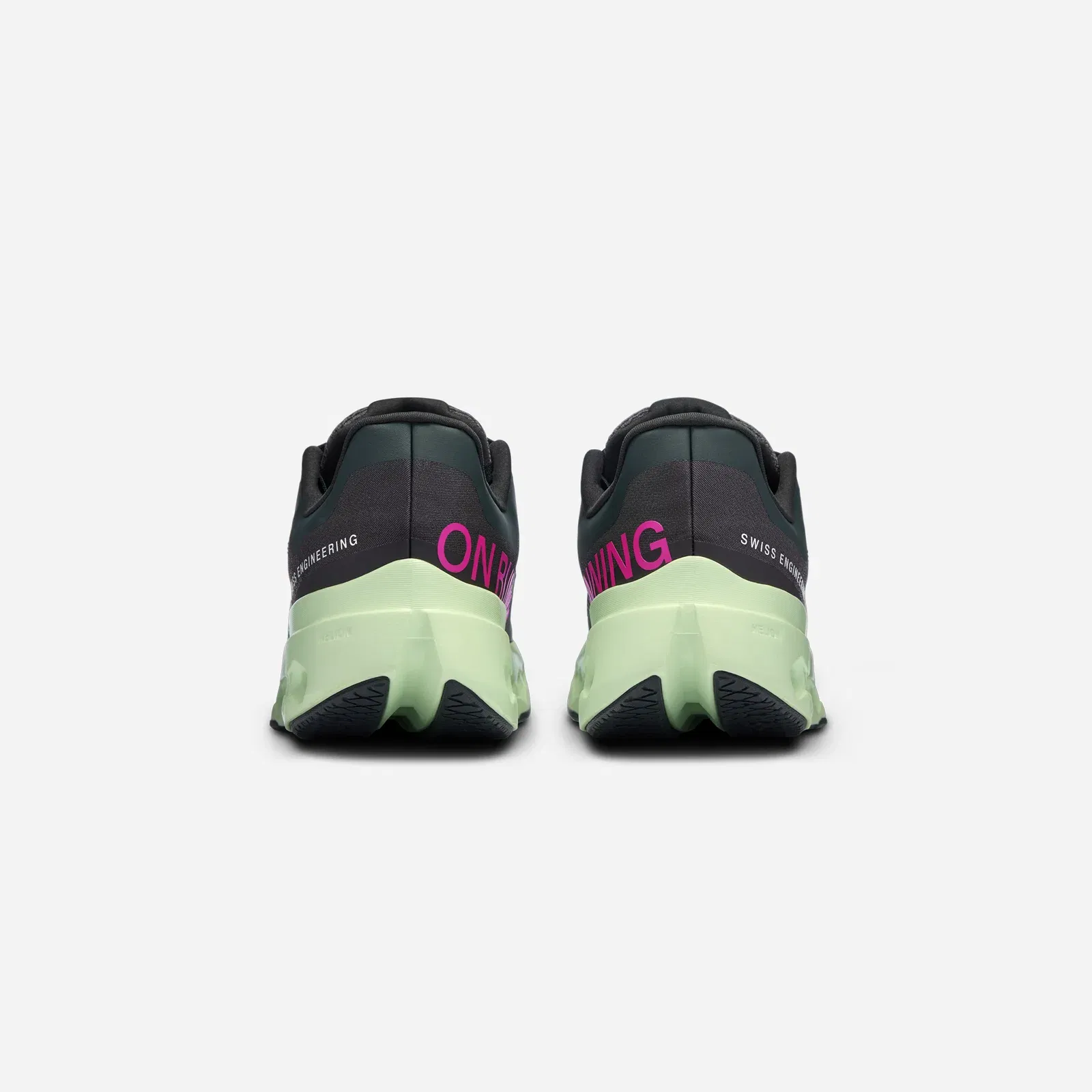 ON Cloudsurfer Next Black Lima