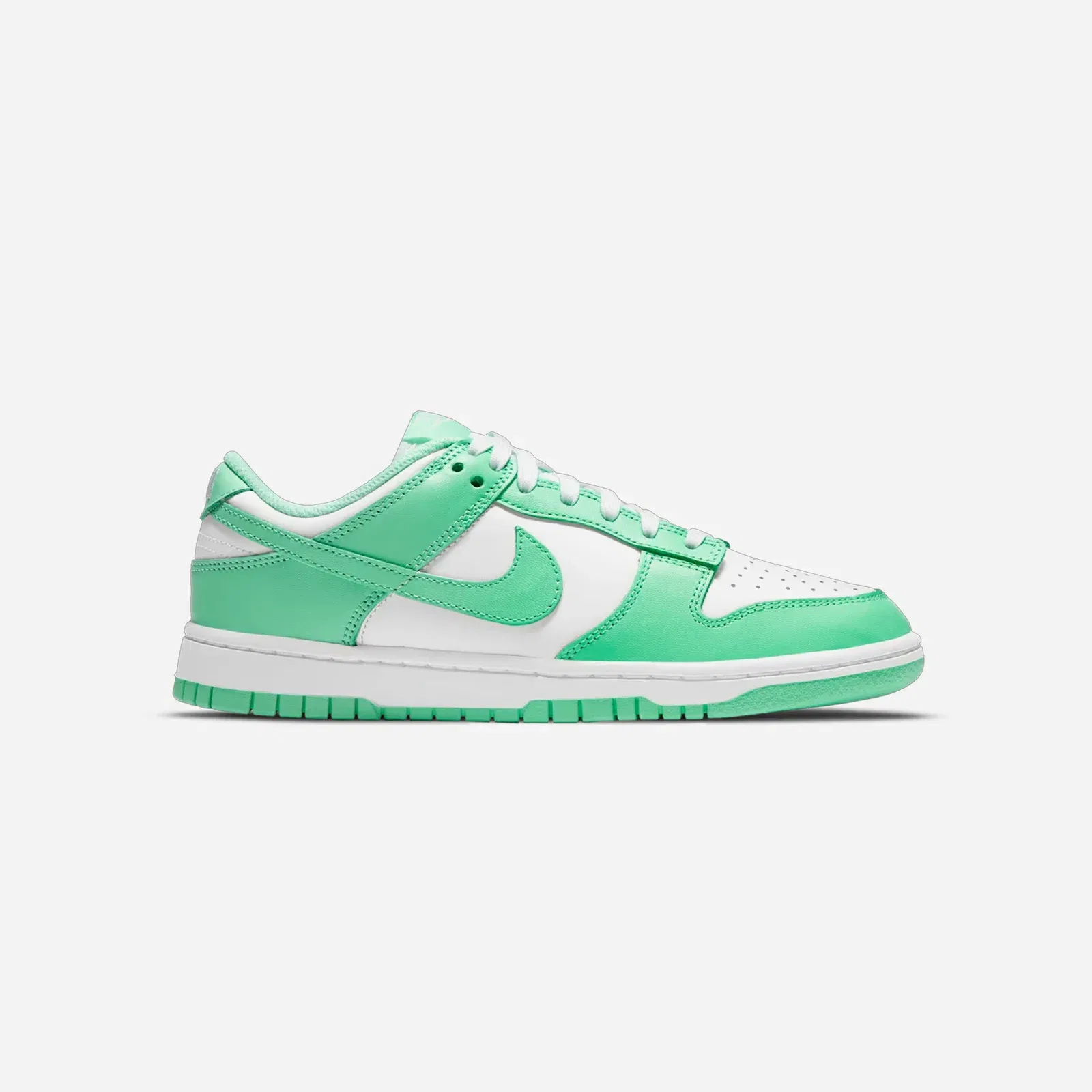 Wmns Dunk Low Green Glow