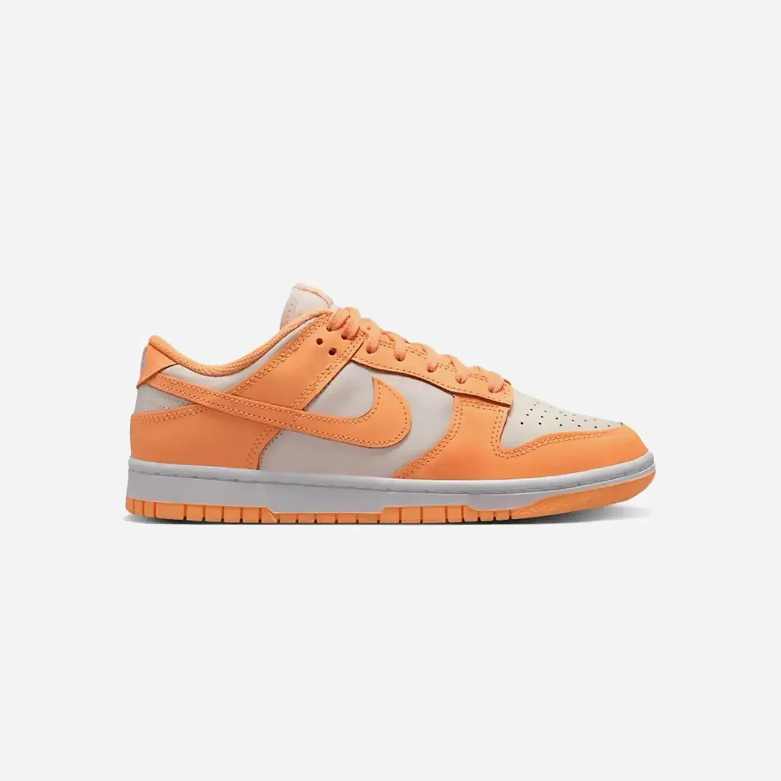 Wmns Nike Dunk Low Peach Cream