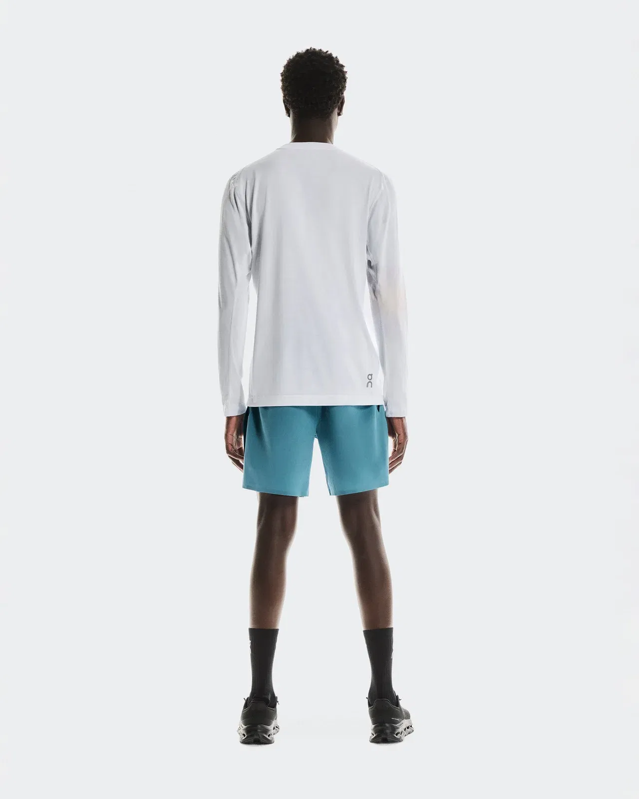 On Train Long-T Graphic White