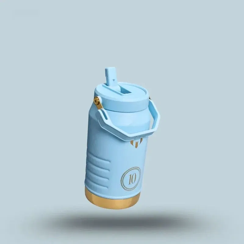 Stanley Messi x Stanley IceFlow Flip Straw Jug | 1.9L (Limited Edition)