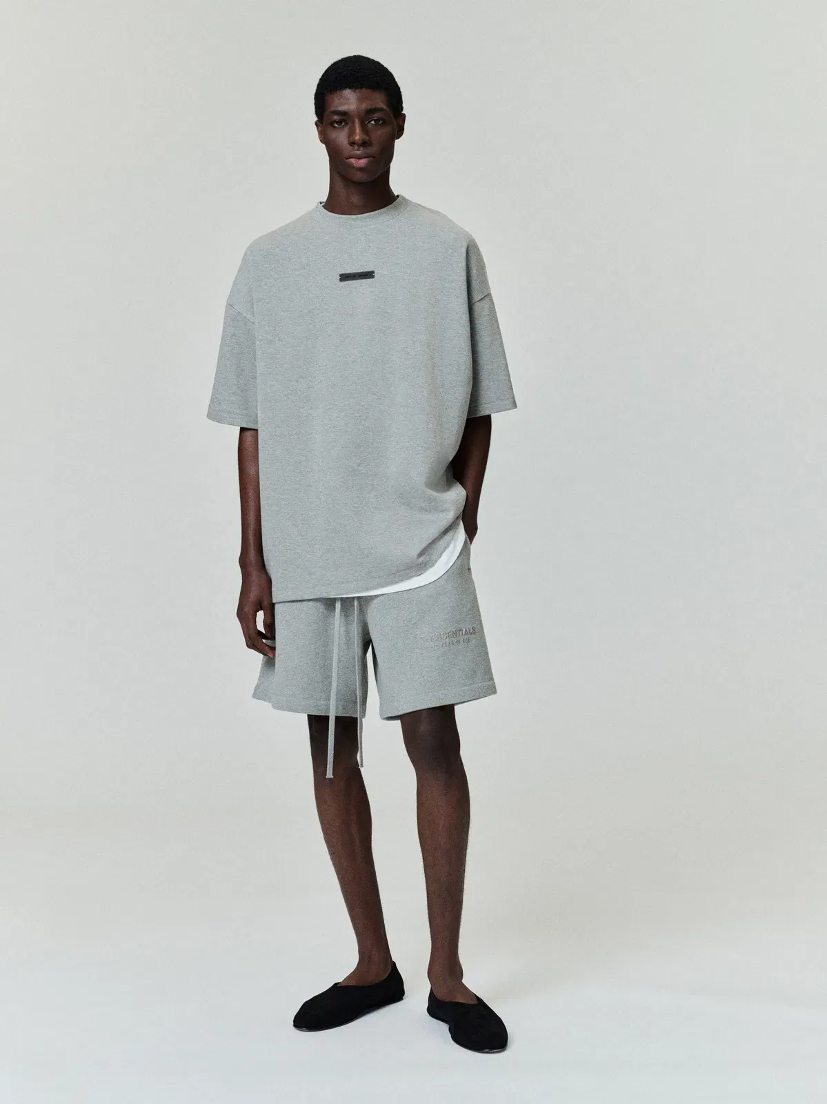 Fear of God Essentials Classic Fleece Sweatshort Concrete Heather
