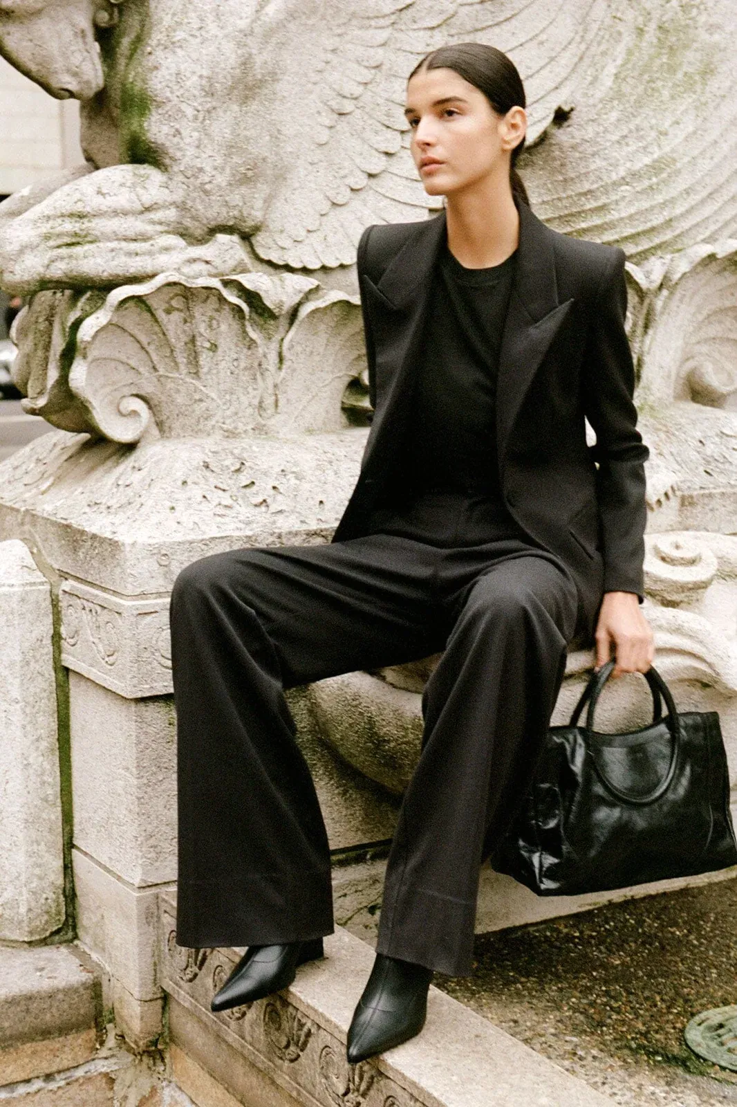 MAUDE SATCHEL BLACK