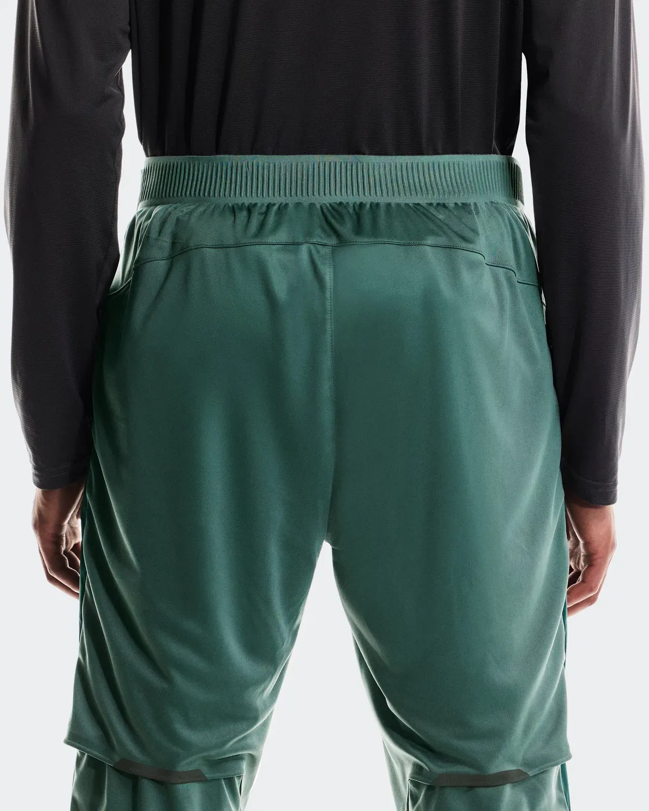 On Weather Pants Spirulina Olive