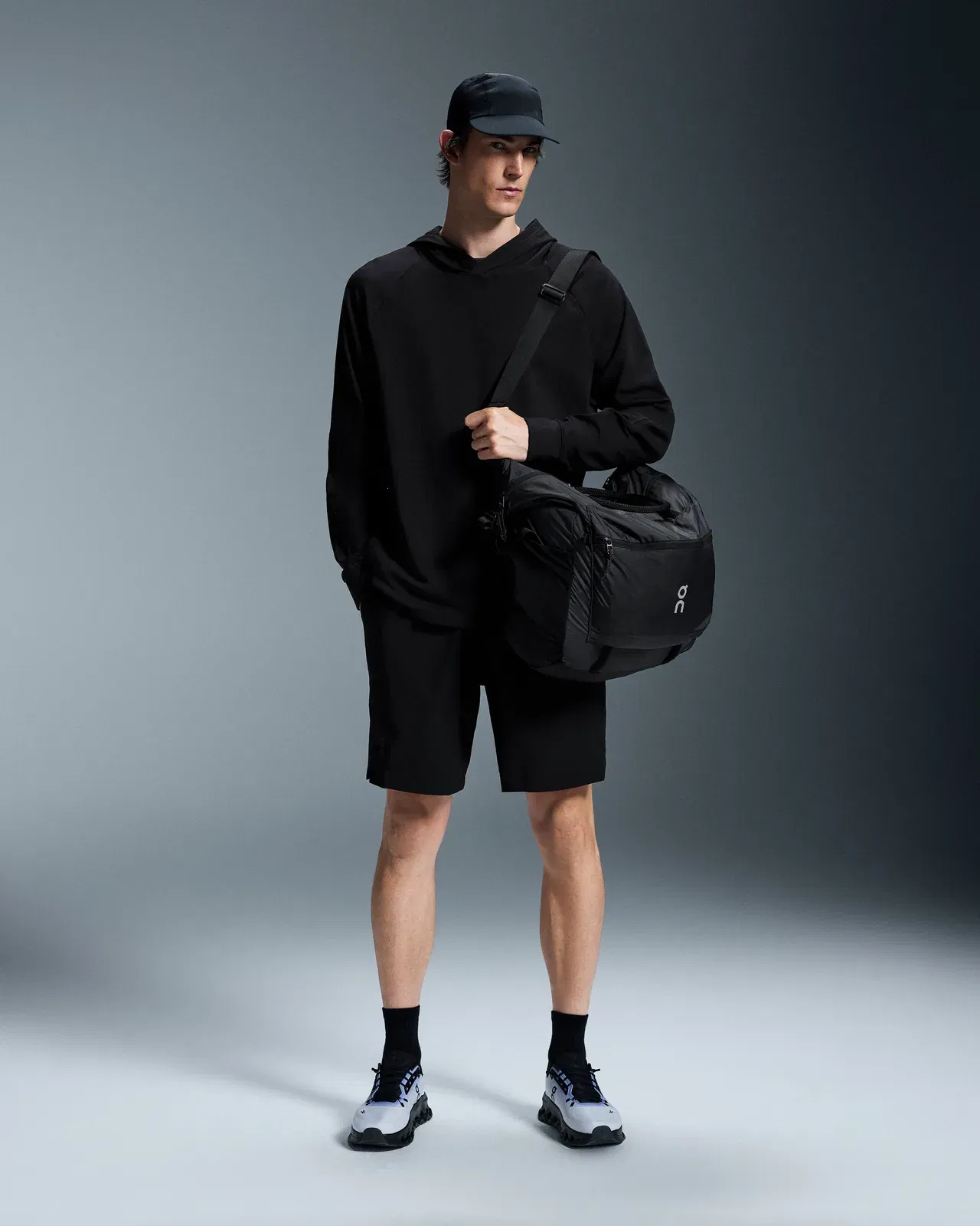 On Studio Hoodie Black