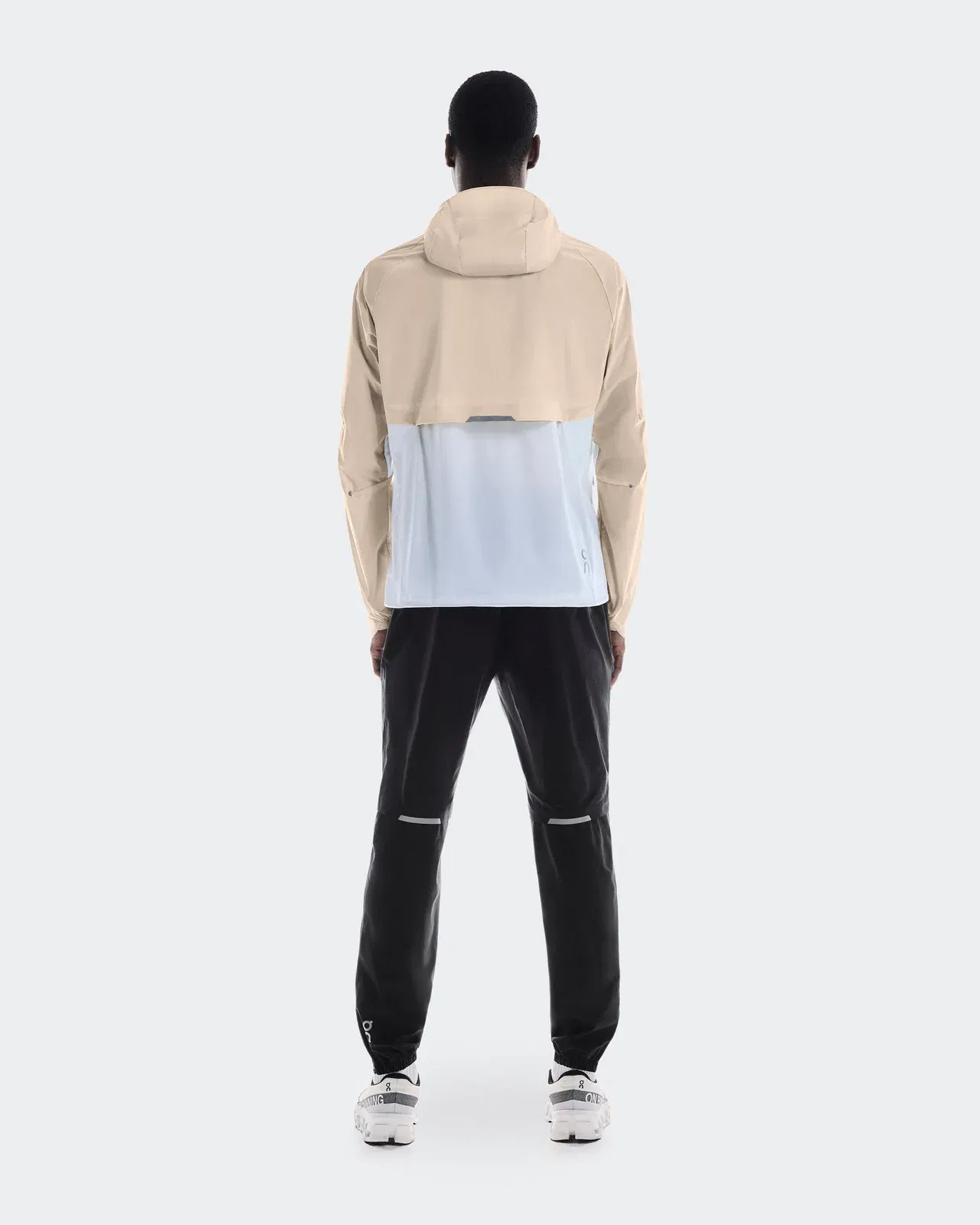 On Core Jacket Sand White