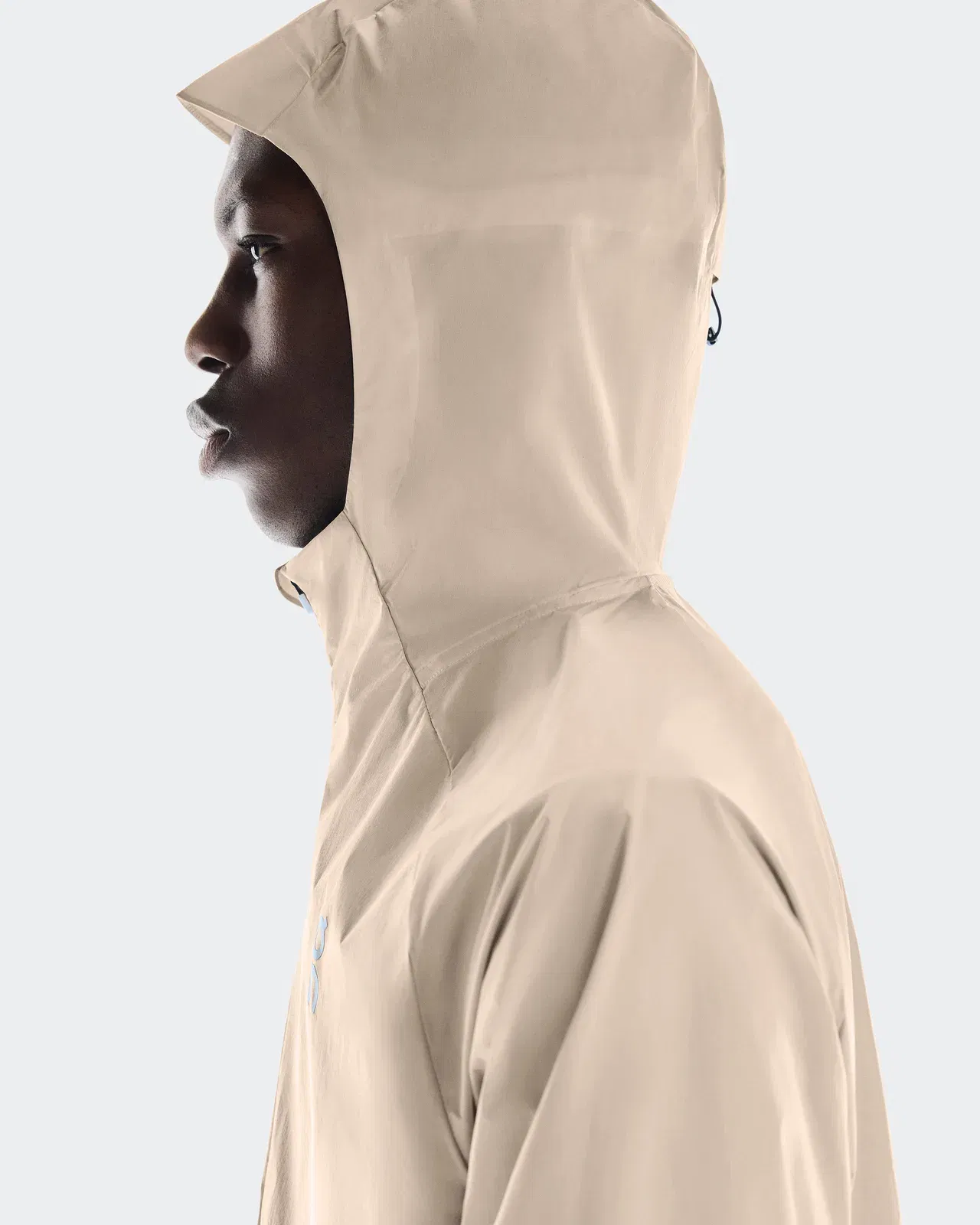 On Core Jacket Sand White