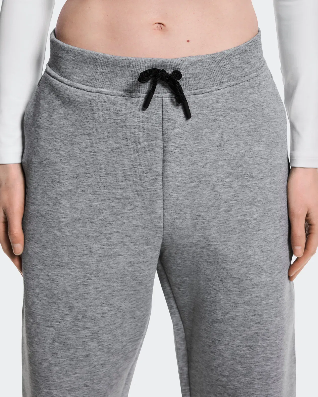 On Focus Tech Sweatpants Basalt (Women'S) (Women's)