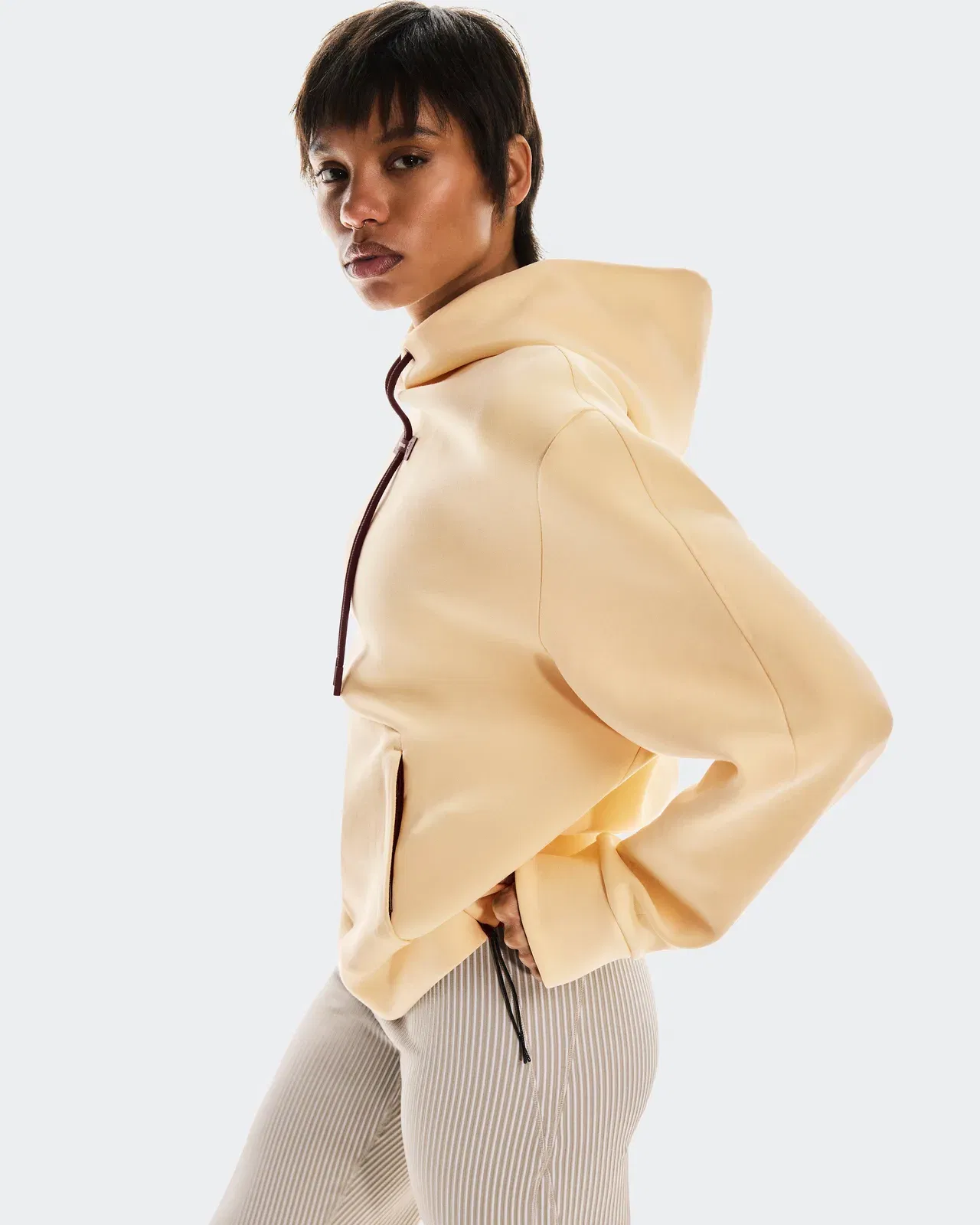 On Focus Tech Hoodie Nectar (Women'S) (Women's)