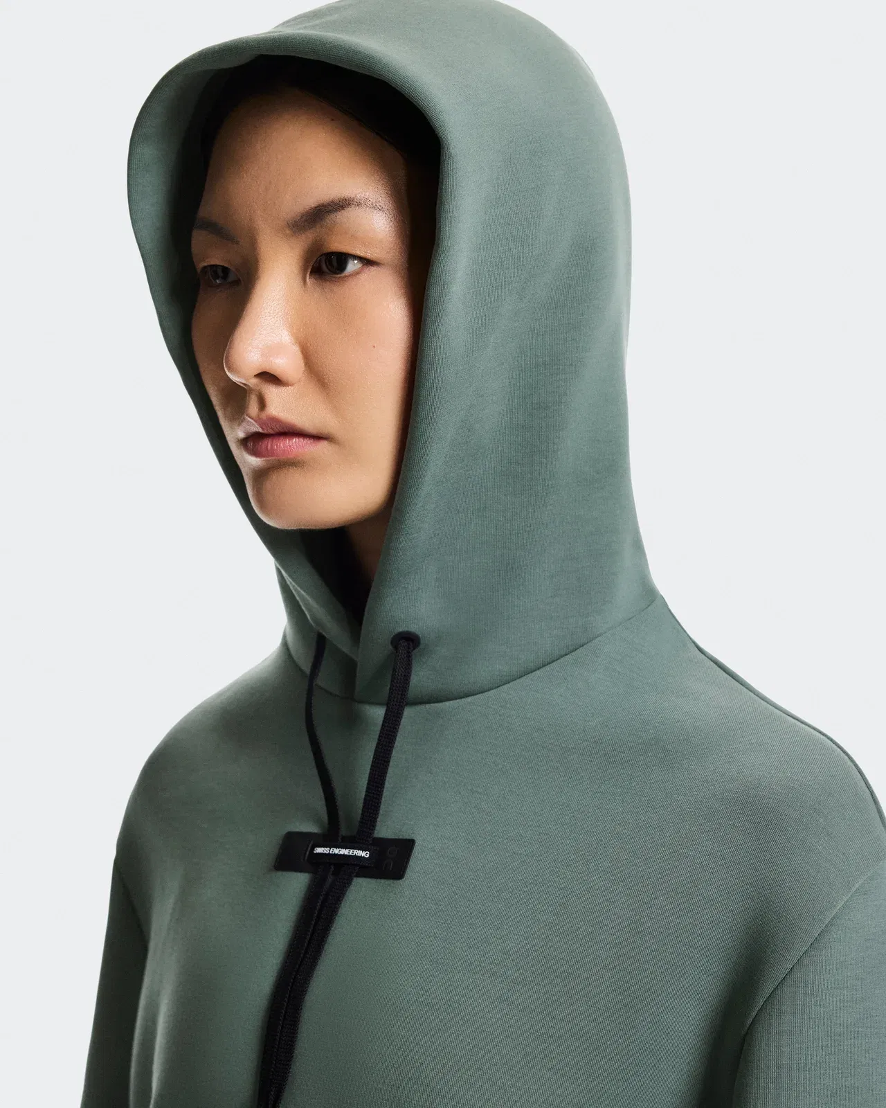 On Focus Tech Hoodie Olive (Women'S) (Women's)
