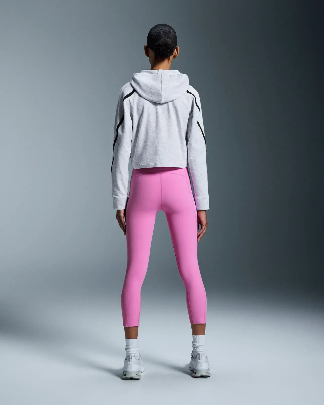 On Studio Hoodie Crater (Women'S) (Women's)