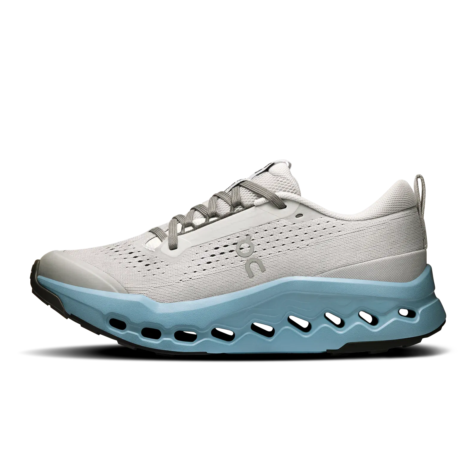 On Cloudsurfer Trail 2 Glacier Dust (Women'S)