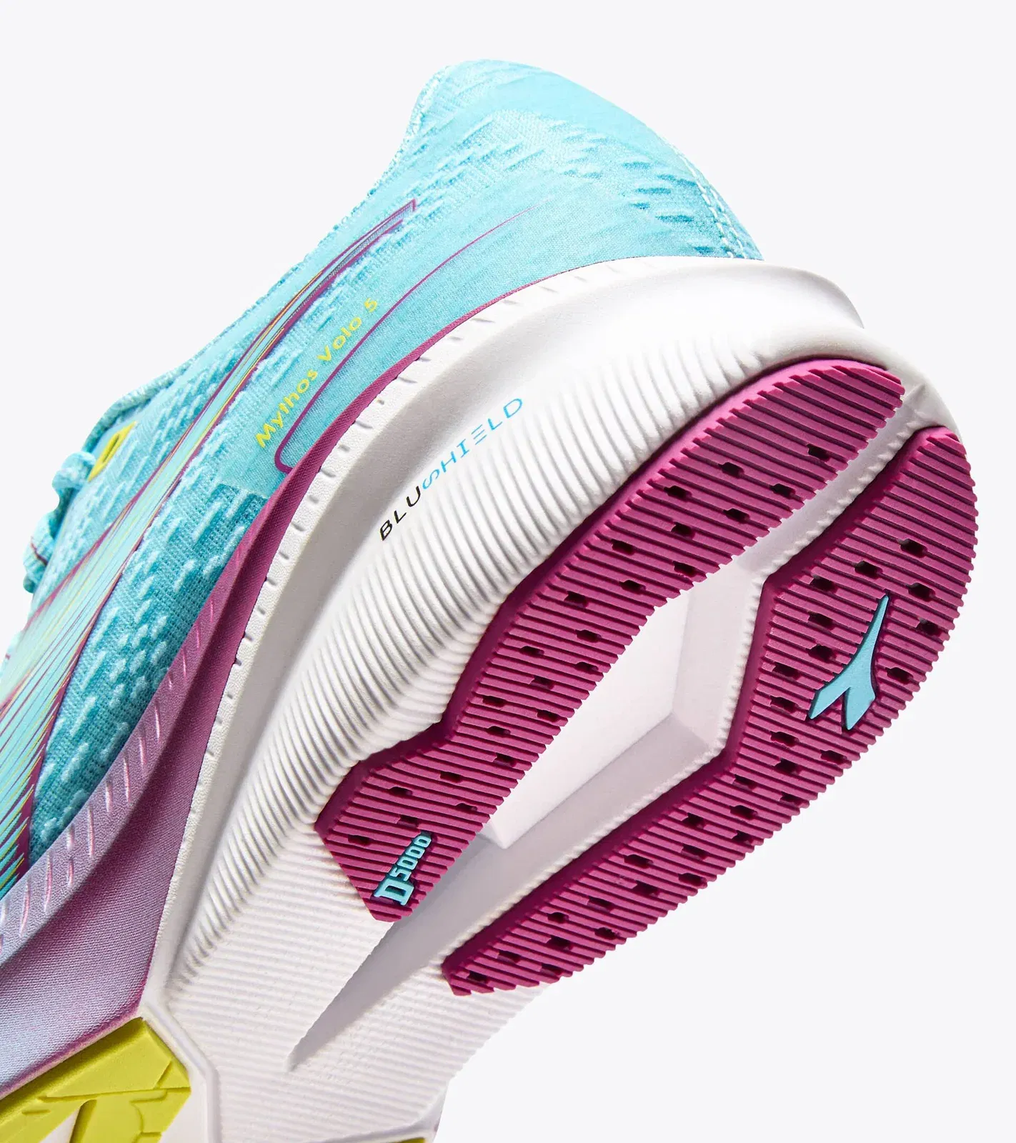 Diadora Mythos Blushield Volo 5 W Gulf Stream/Fuchsia Red