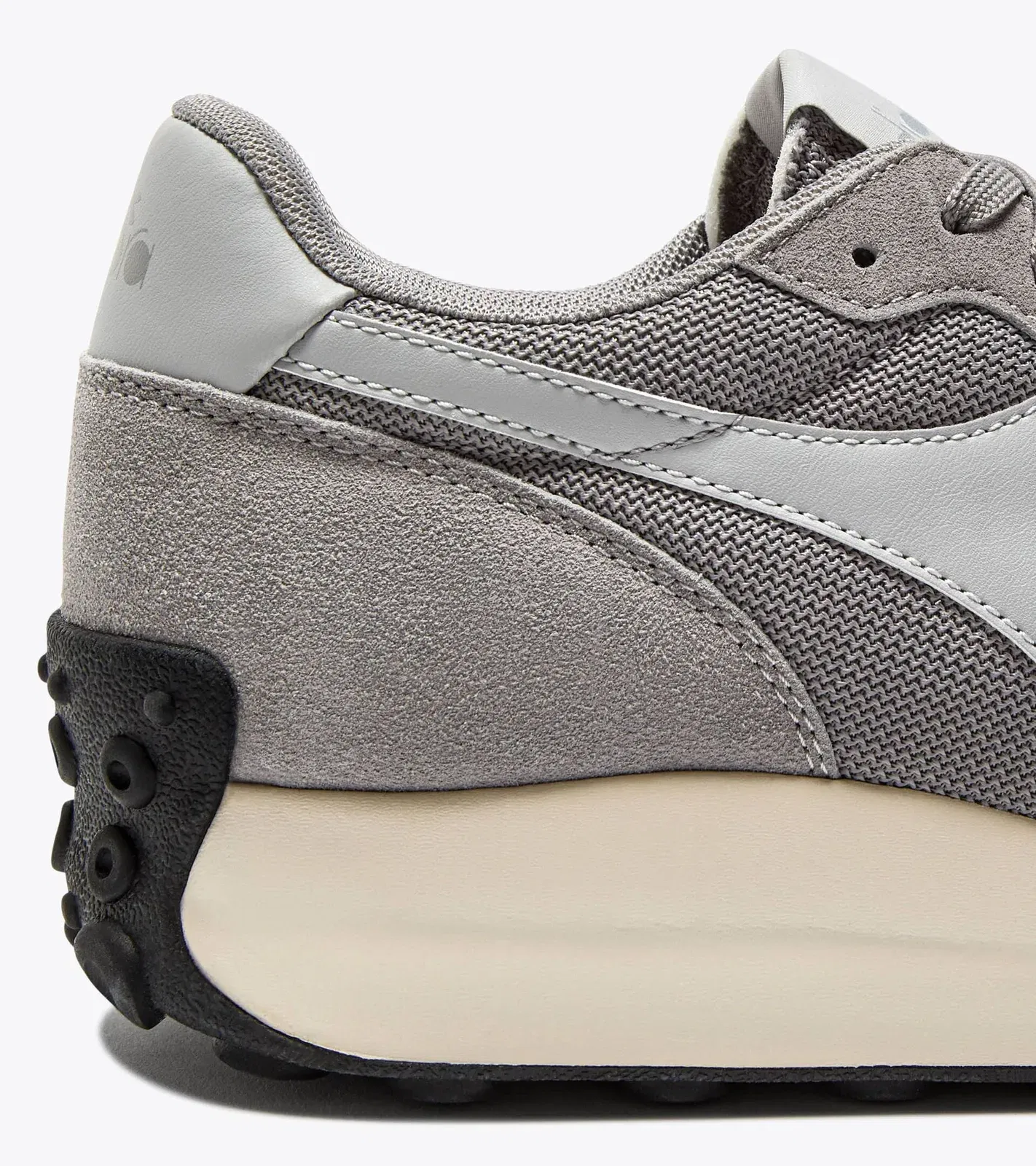 Diadora Race Ny Paloma Grey