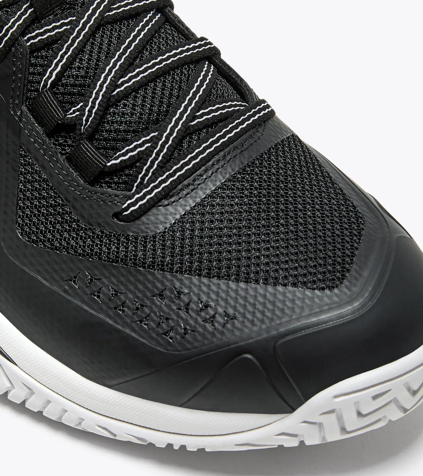Diadora Blushield Torneo 2 Ag Black/White (C7406)