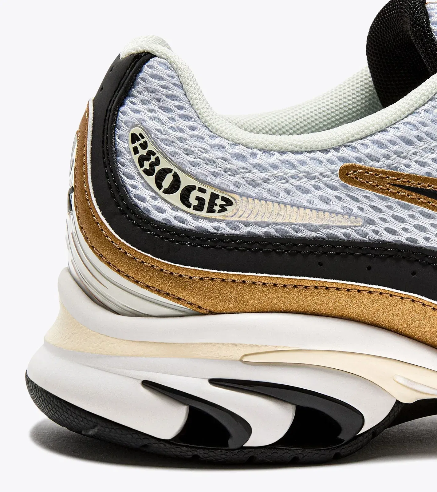 Diadora Mythos Propulsion 280 White/Black/Gold