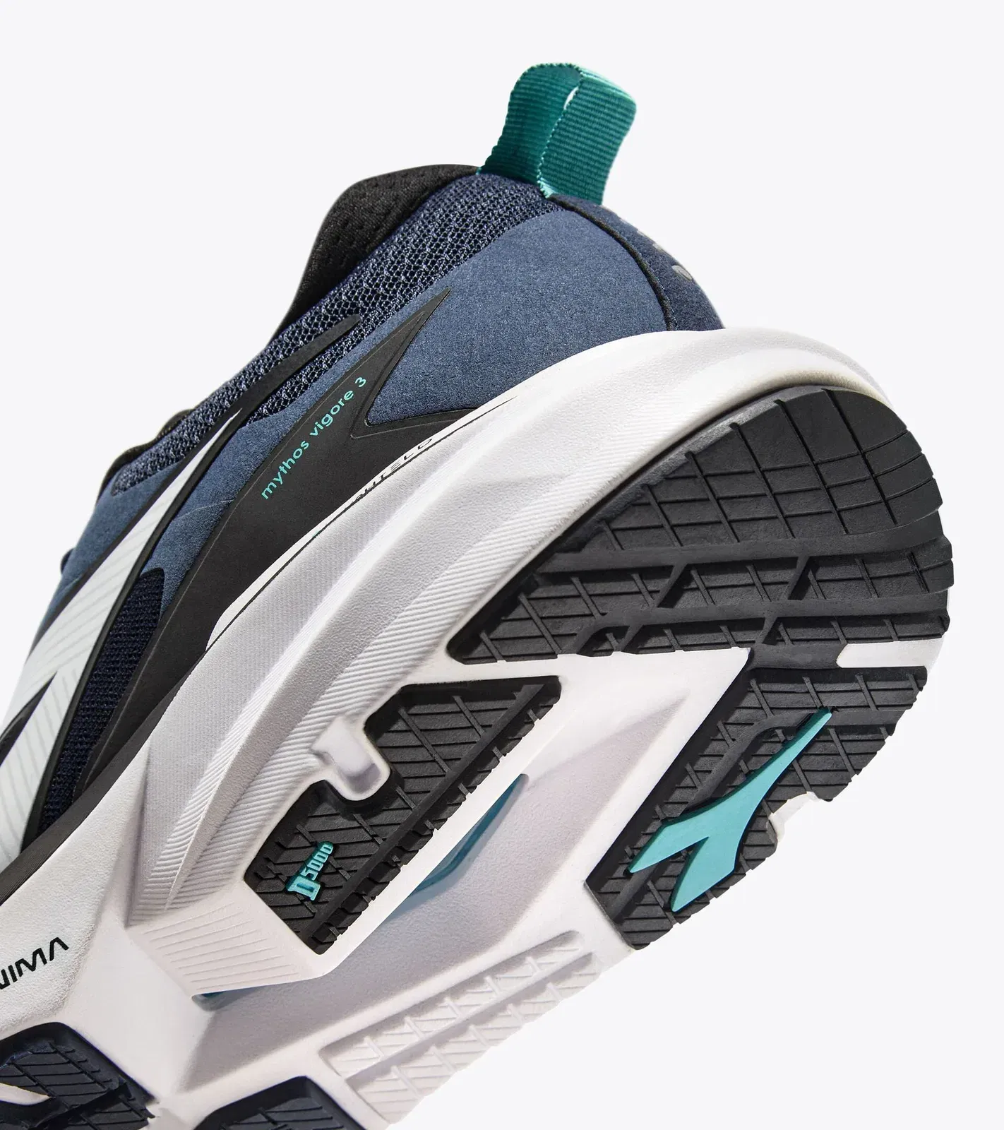 Diadora Mythos Blushield Vigore 3 Blue Corsair/White