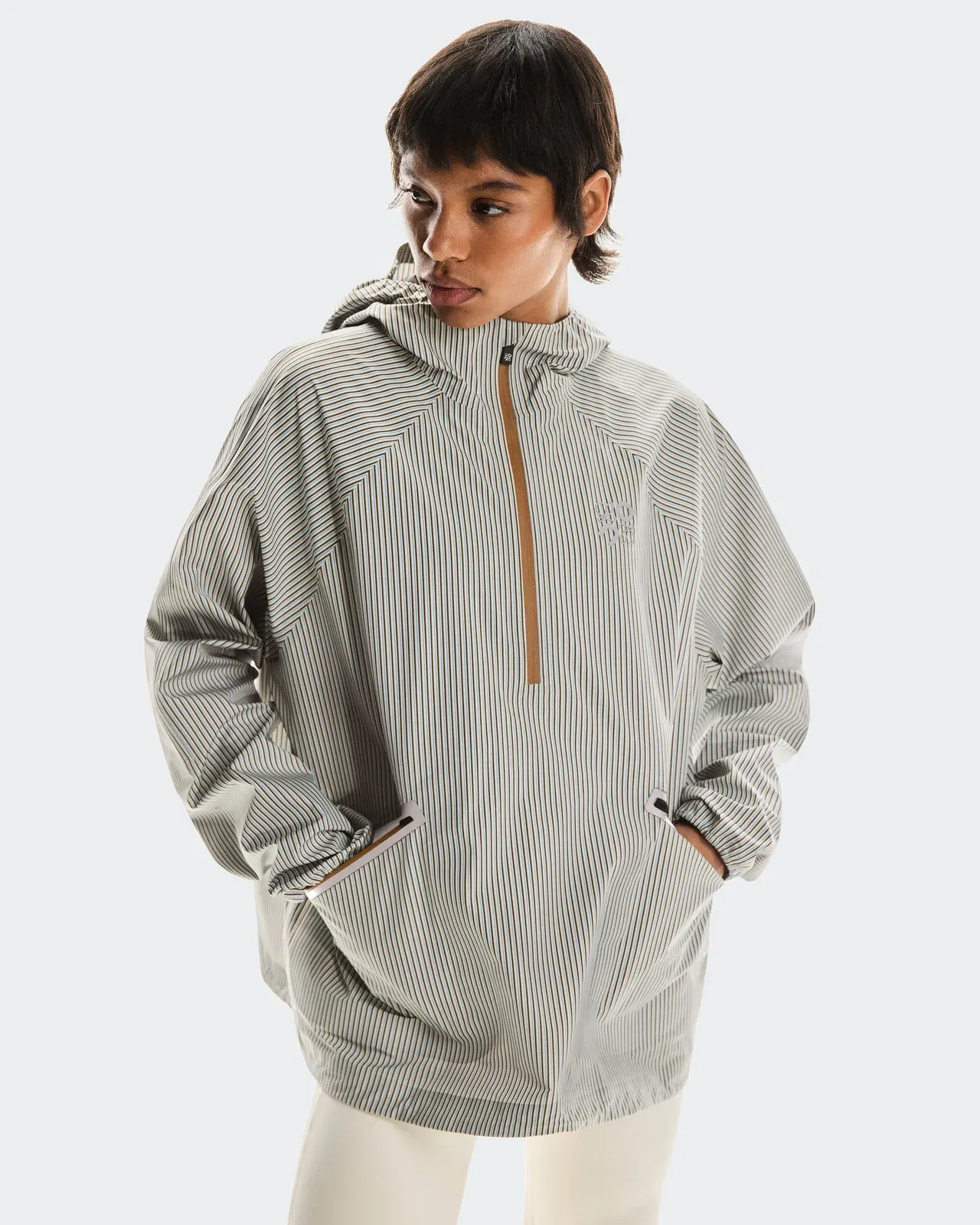On Storm Anorak Loewe Beige Blue