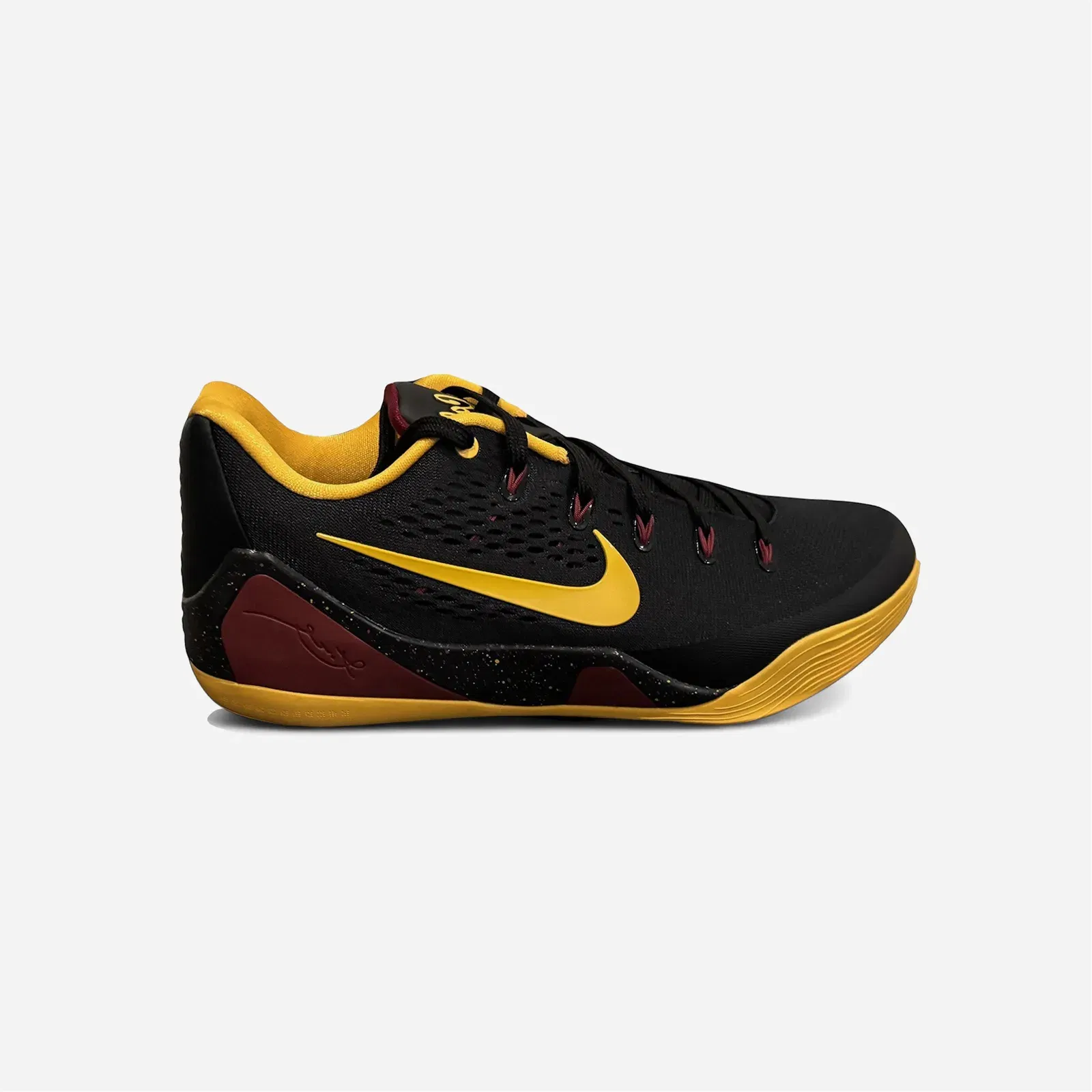 Nike Kobe 9 EM Low Protro USC Trojans PE Black