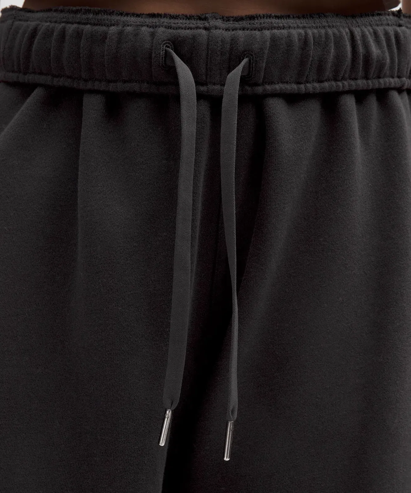 Lululemon Women's Scuba Mid-Rise Bermuda Shorts 11"
