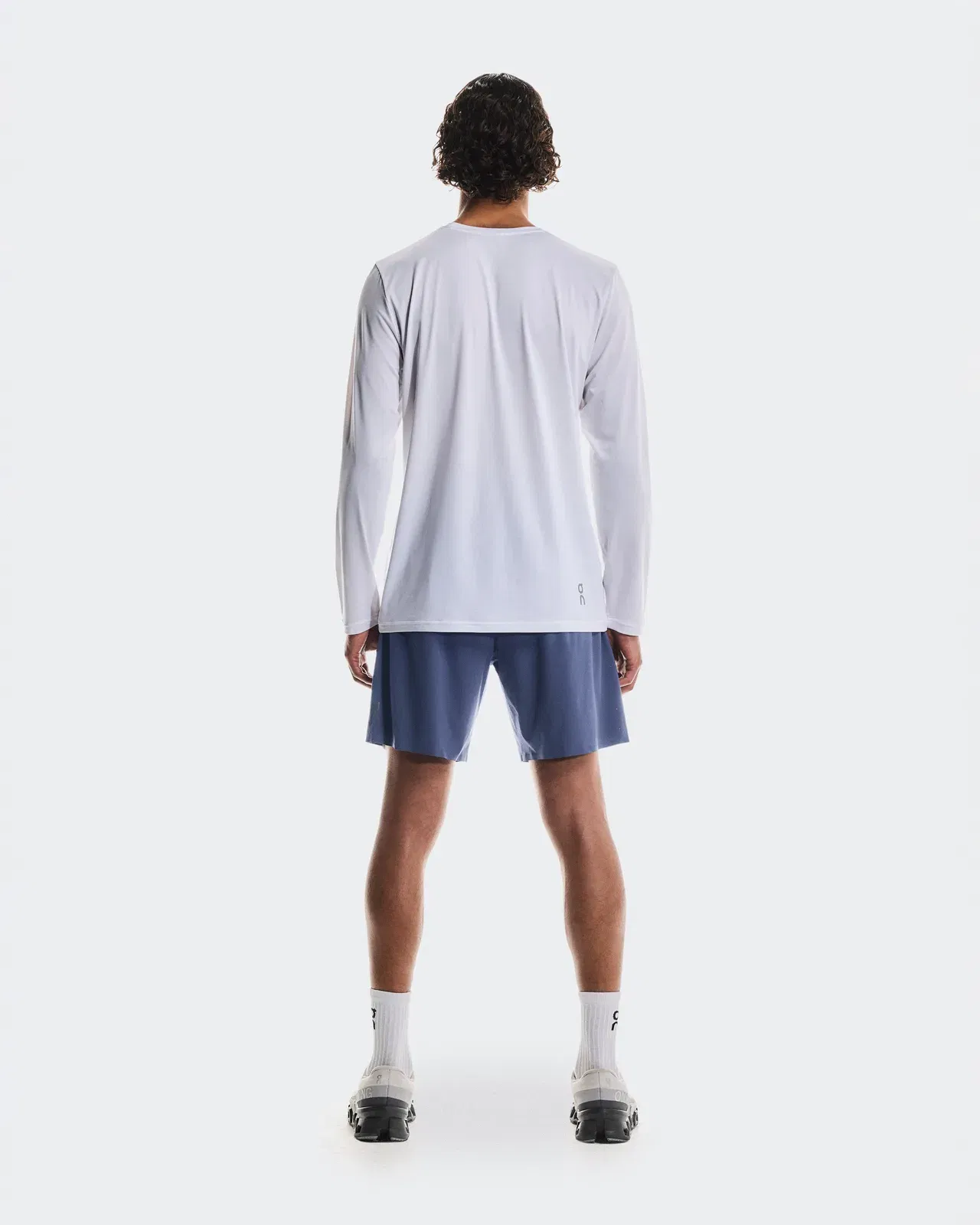 On 7" Performance Shorts Acai