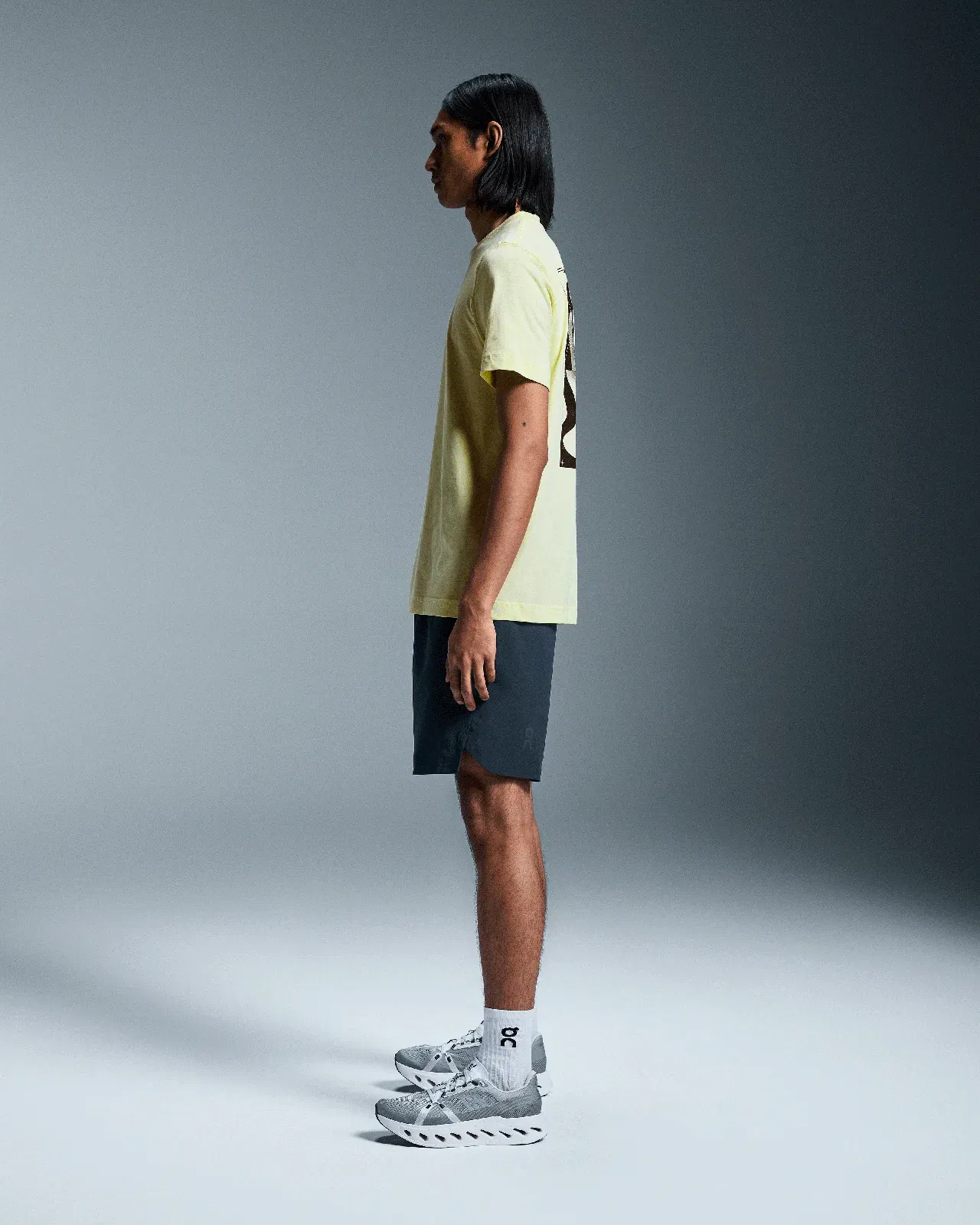 On Focus Shorts Midnight