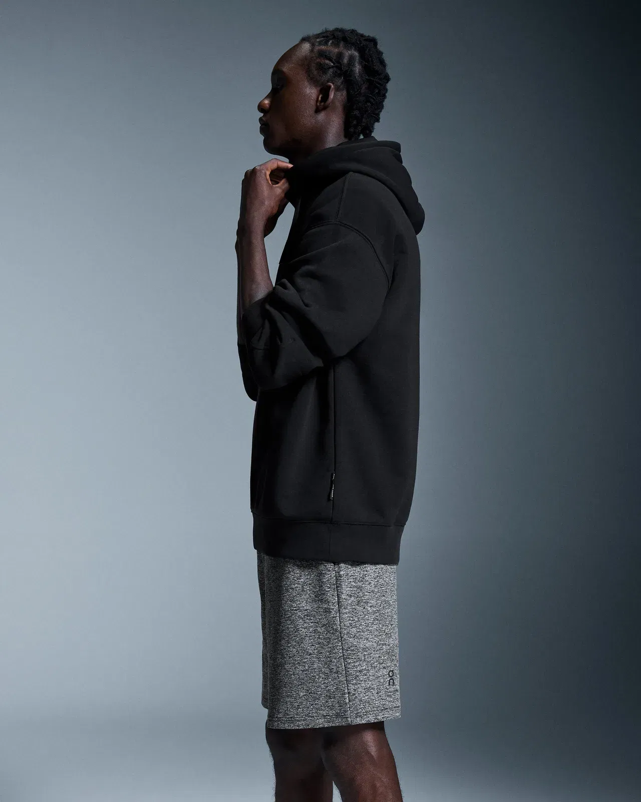On Courtside Shorts Graphite