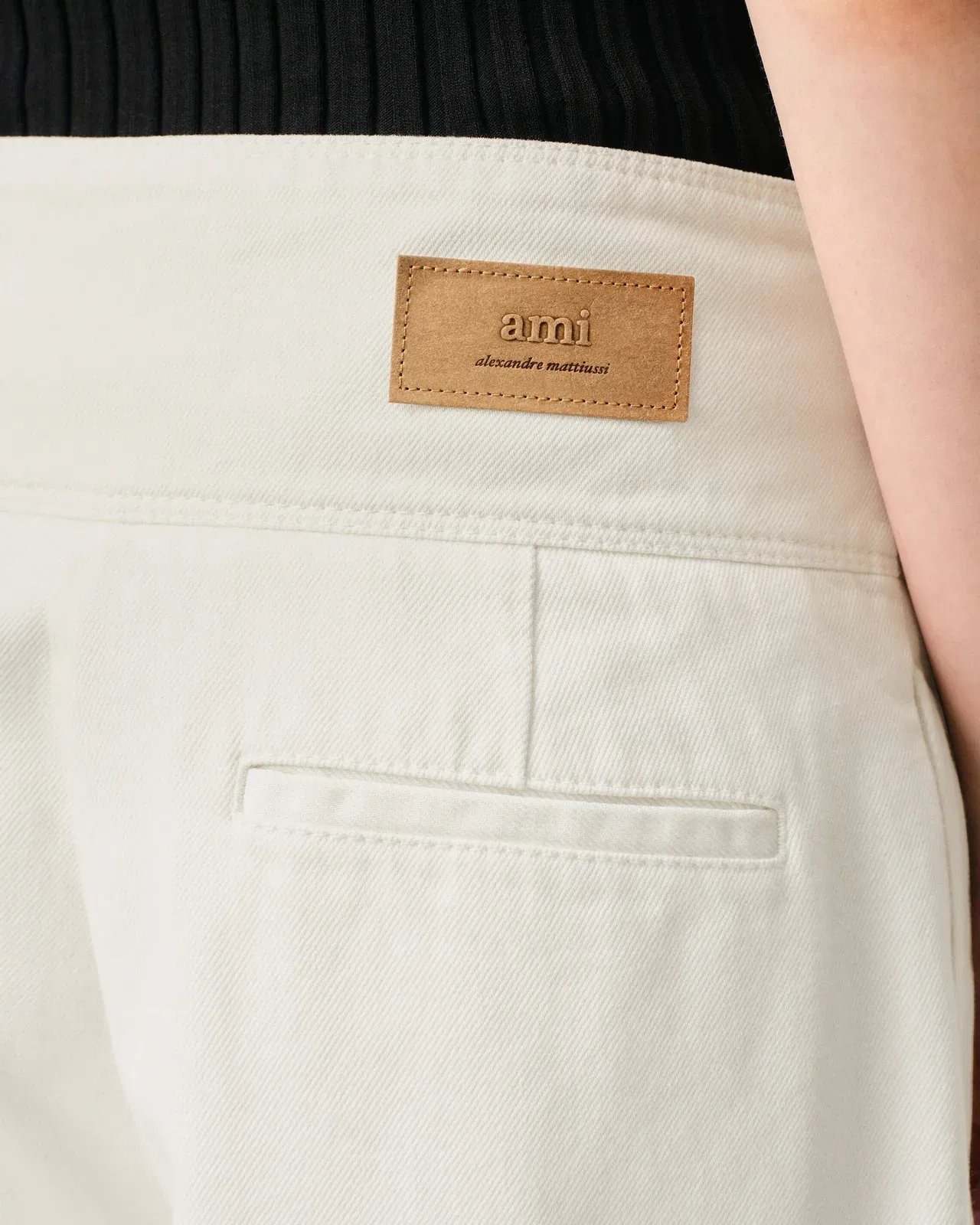 AmiParis White Cotton Wrapped Belted Ballon Fit Jeans Women's