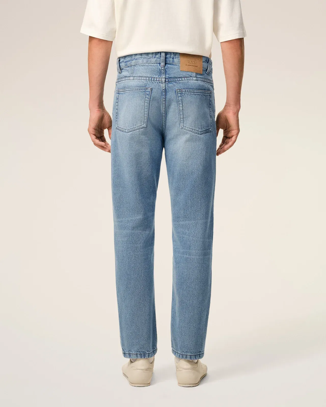 AmiParis Blue Cotton Tapered Fit Jeans