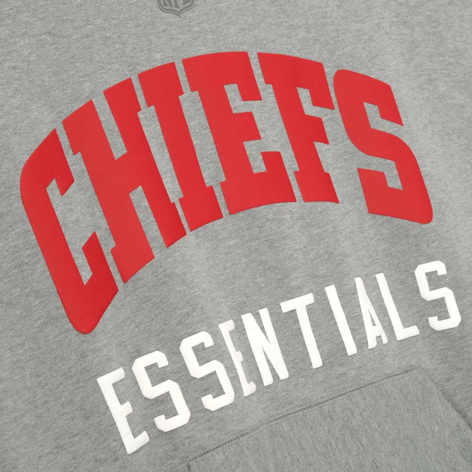Fear Of God Essentials Chiefs Sport Crewneck Concrete Heather