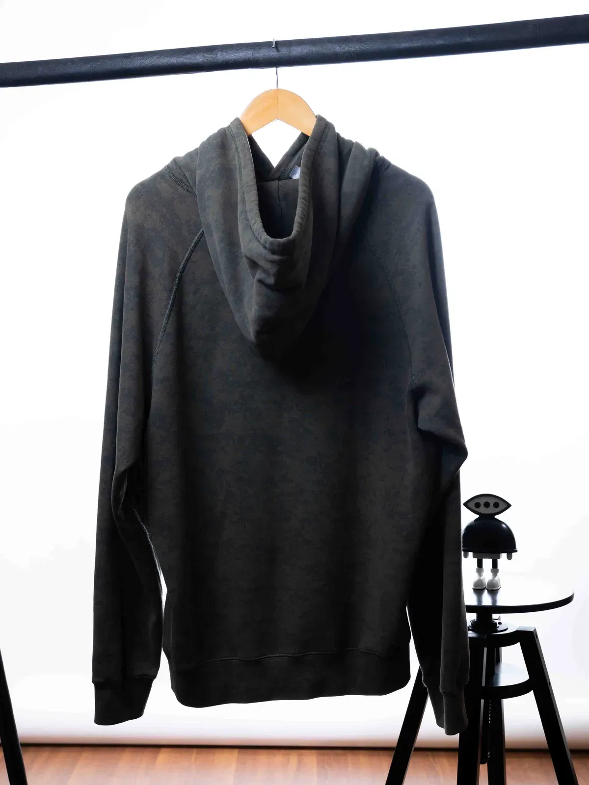 OVO Garment Dye Hoodie (L)