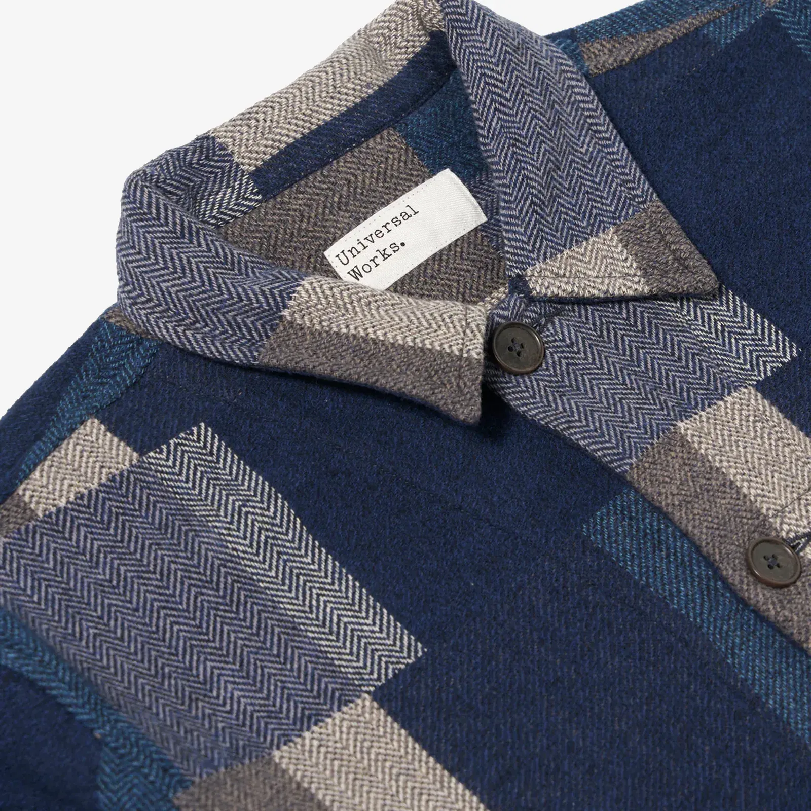 UNIVERSAL WORKS JAPANESE PATCHWORK L/S TECH OVERSHIRT { NAVY
