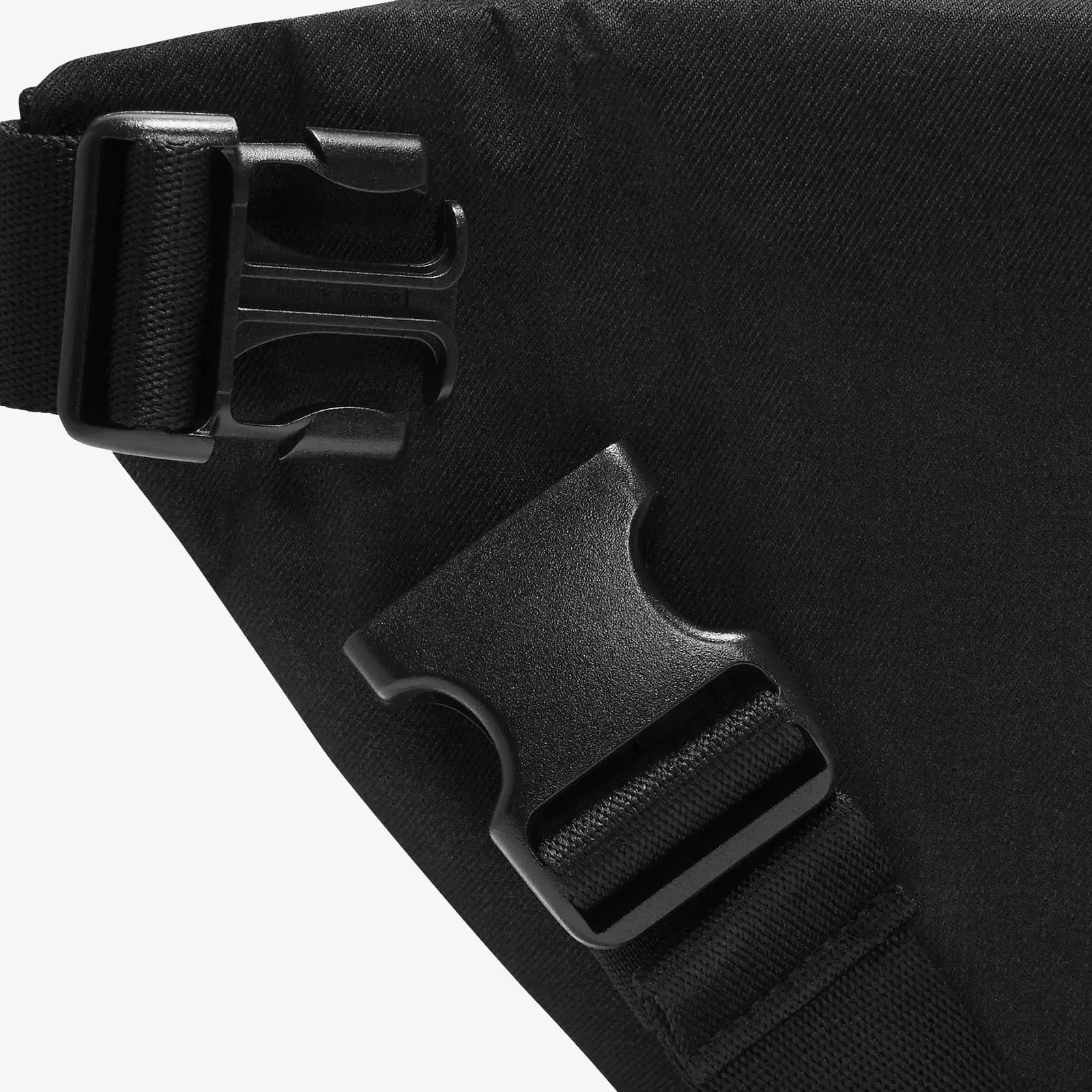 NIKE TECH HIP PACK (10L) { BLACK/BLACK/ANTHRACITE