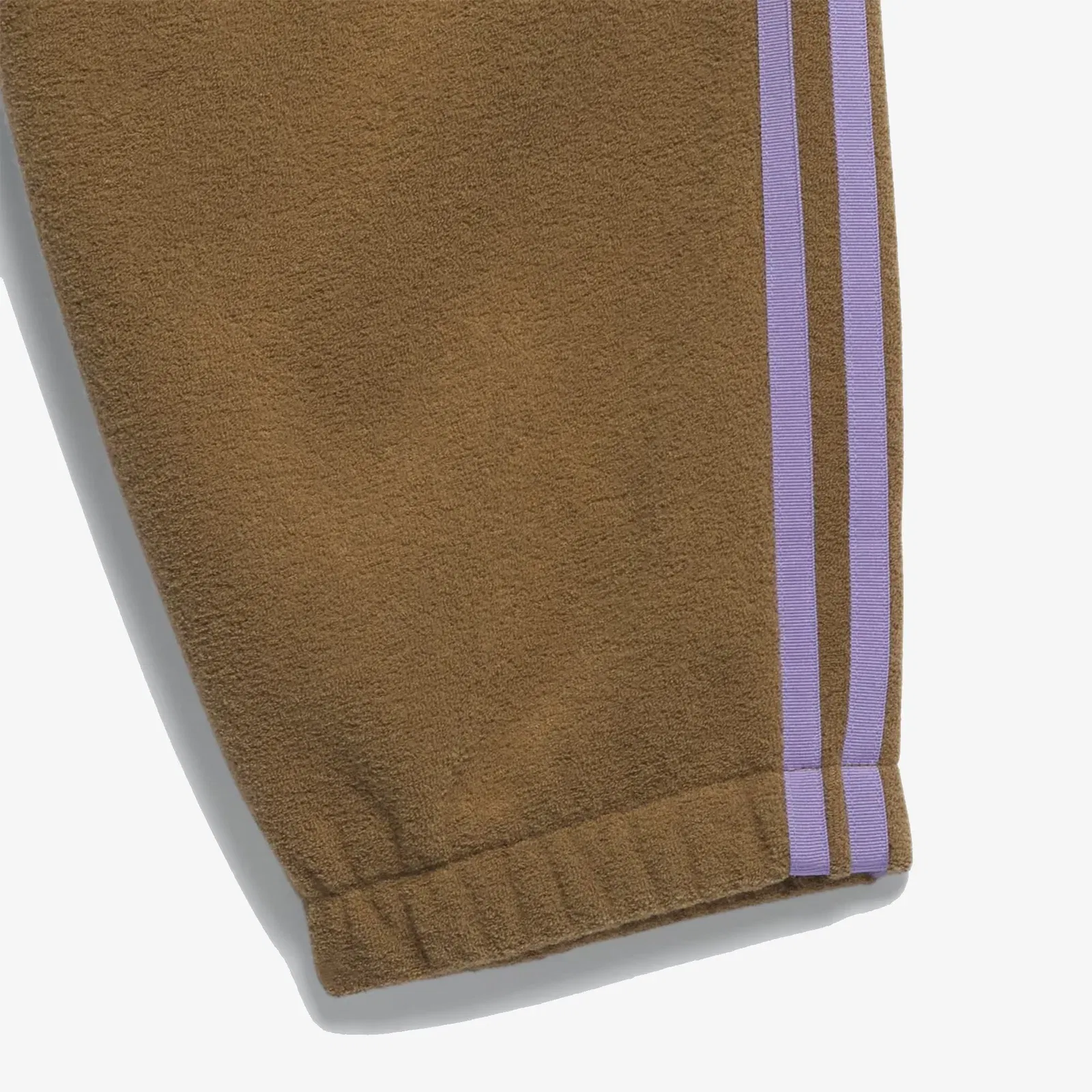 Adidas Originals BOUCLE TRACKPANT { EARTH/MAGIC LILAC