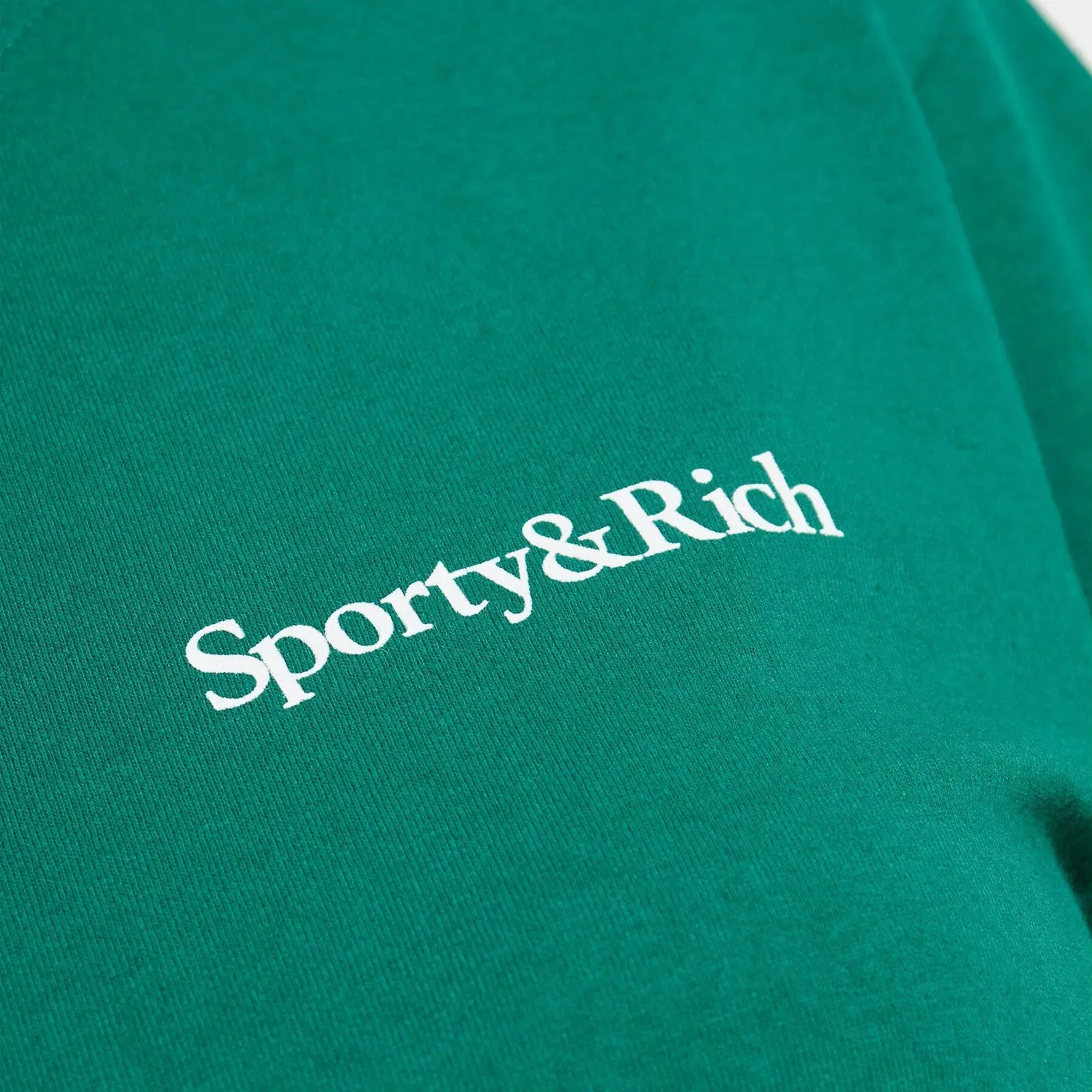 SPORTY & RICH HEALTH IS WEALTH T-SHIRT { GREEN