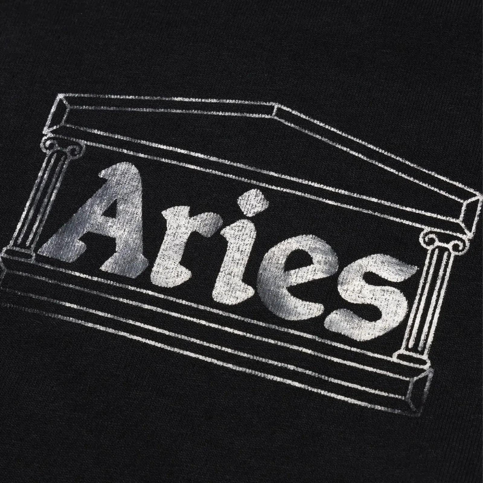 Aries TEMPLE SS T-Shirt { BLACK