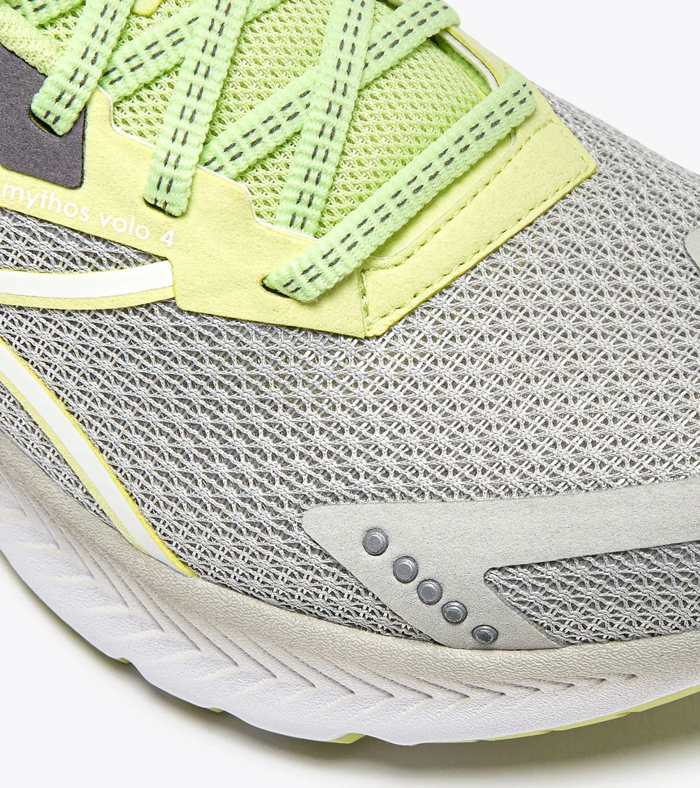 Diadora Mythos Blushield Volo 4 W Silver Dd/Shadow Lime