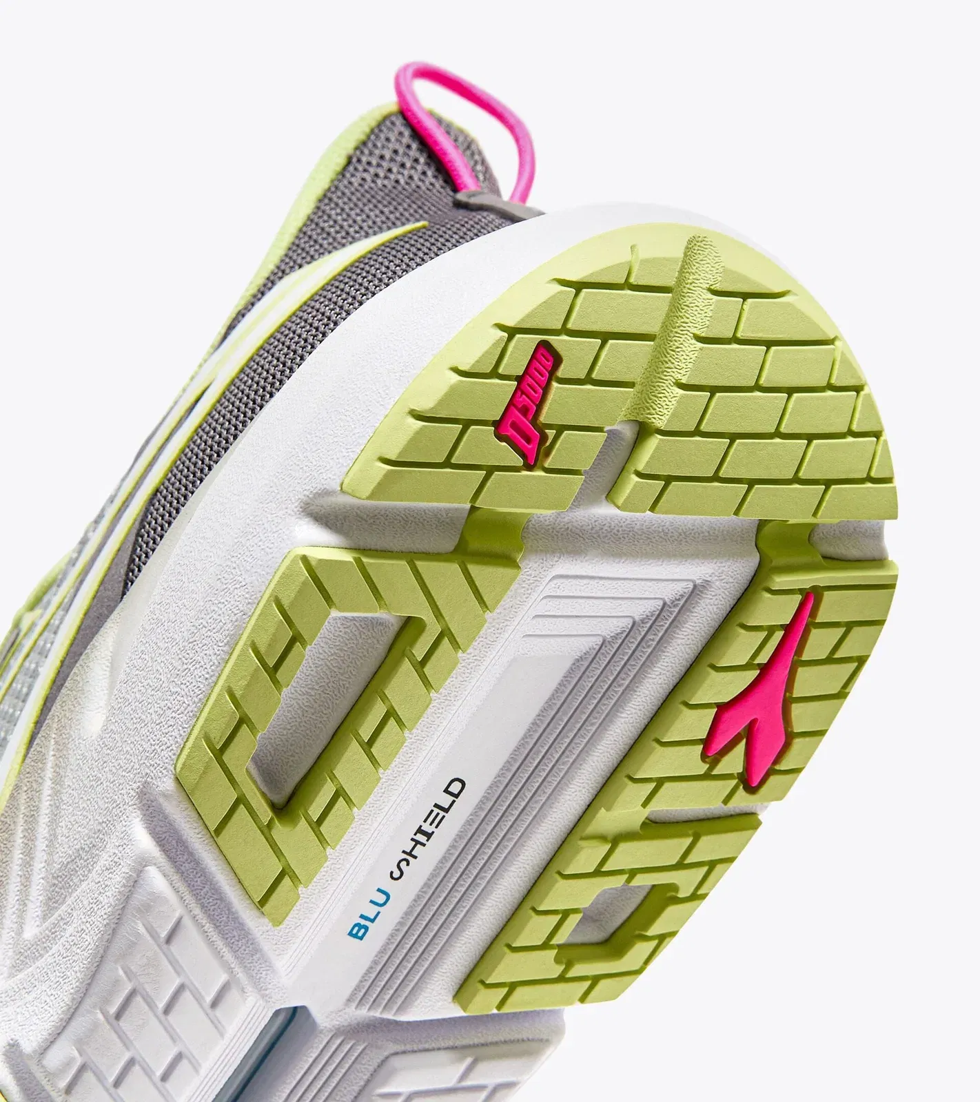 Diadora Mythos Blushield Volo 4 W Silver Dd/Shadow Lime