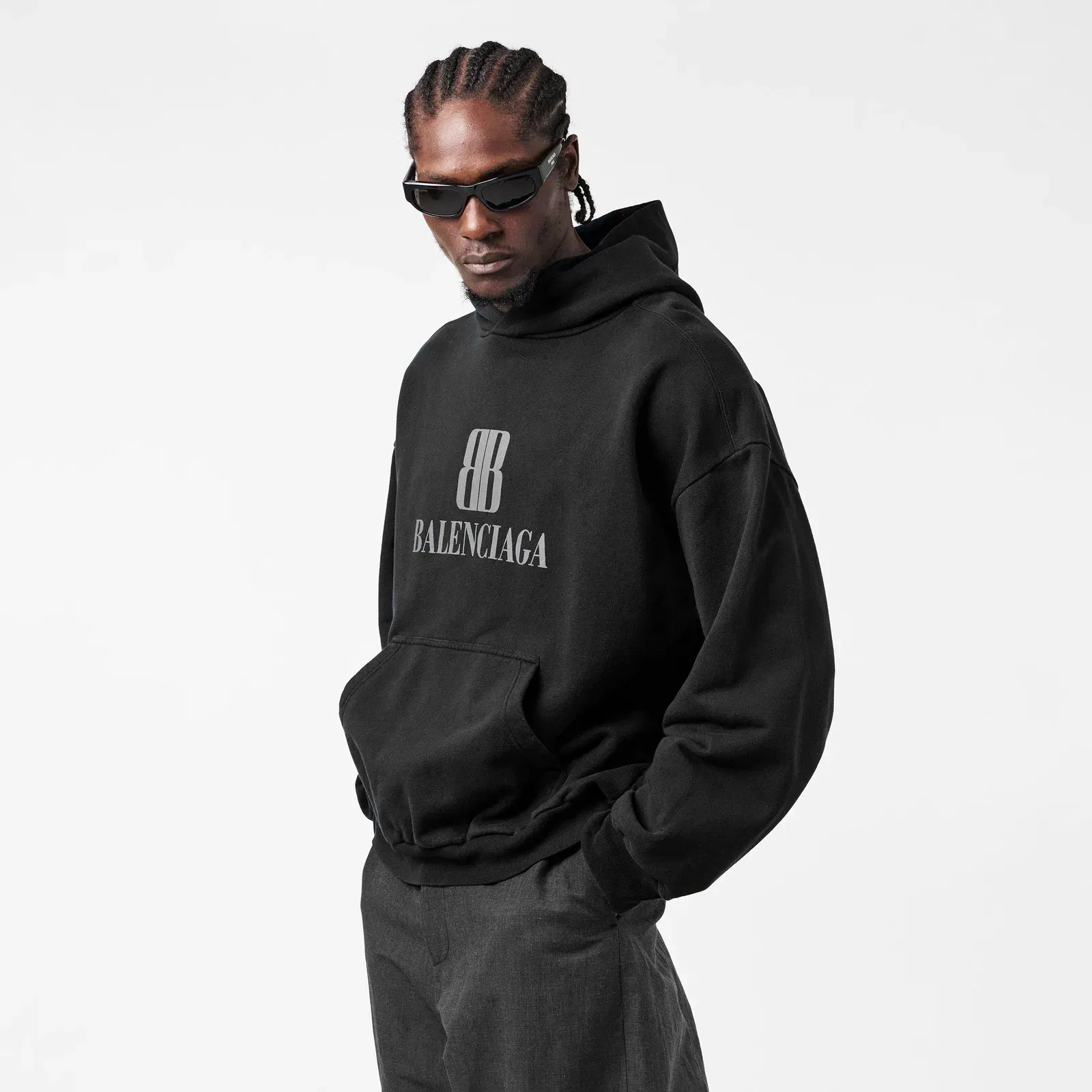 Pull Over Hoodie