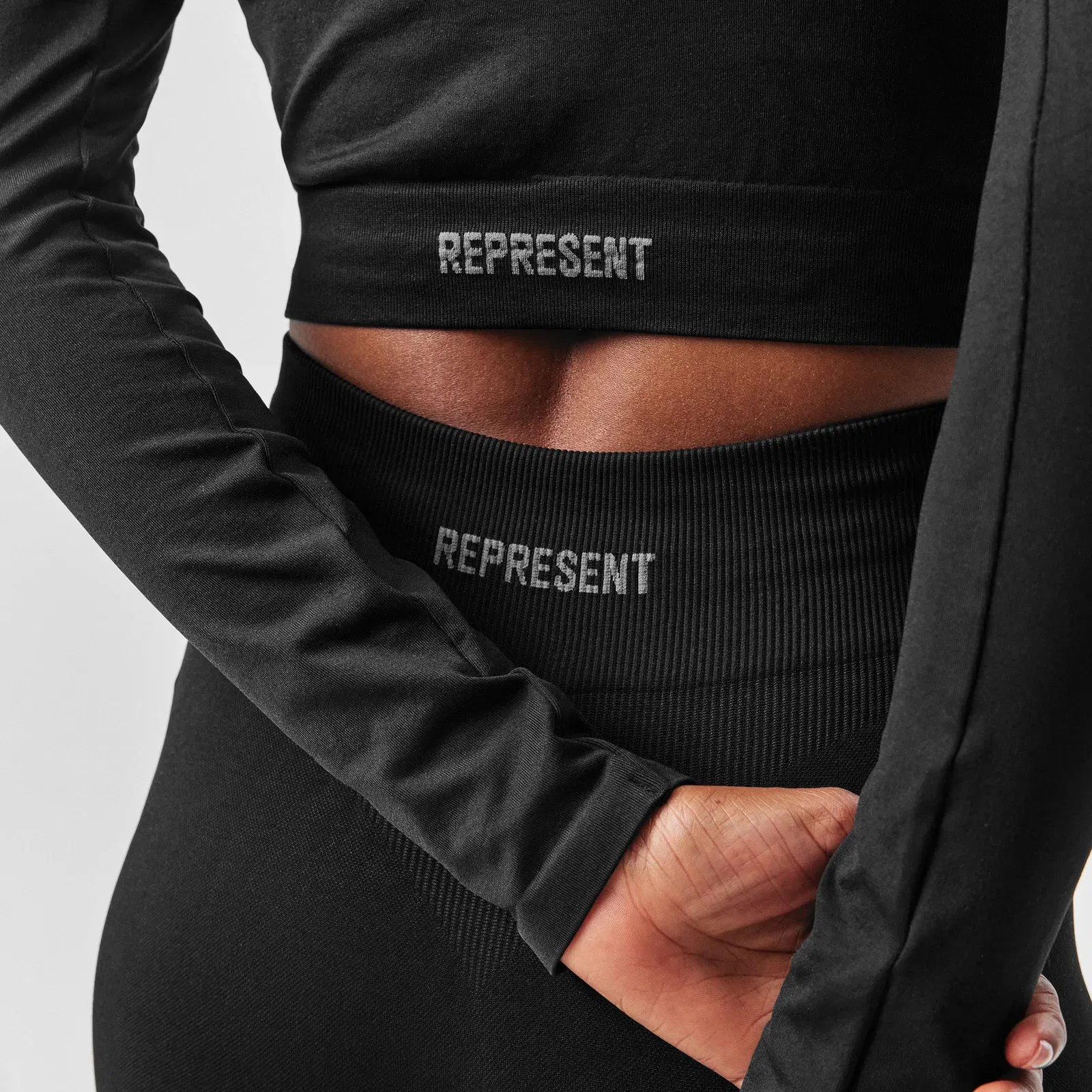 Seamless Zip Long Sleeve Full Zip Performance Running Jacket