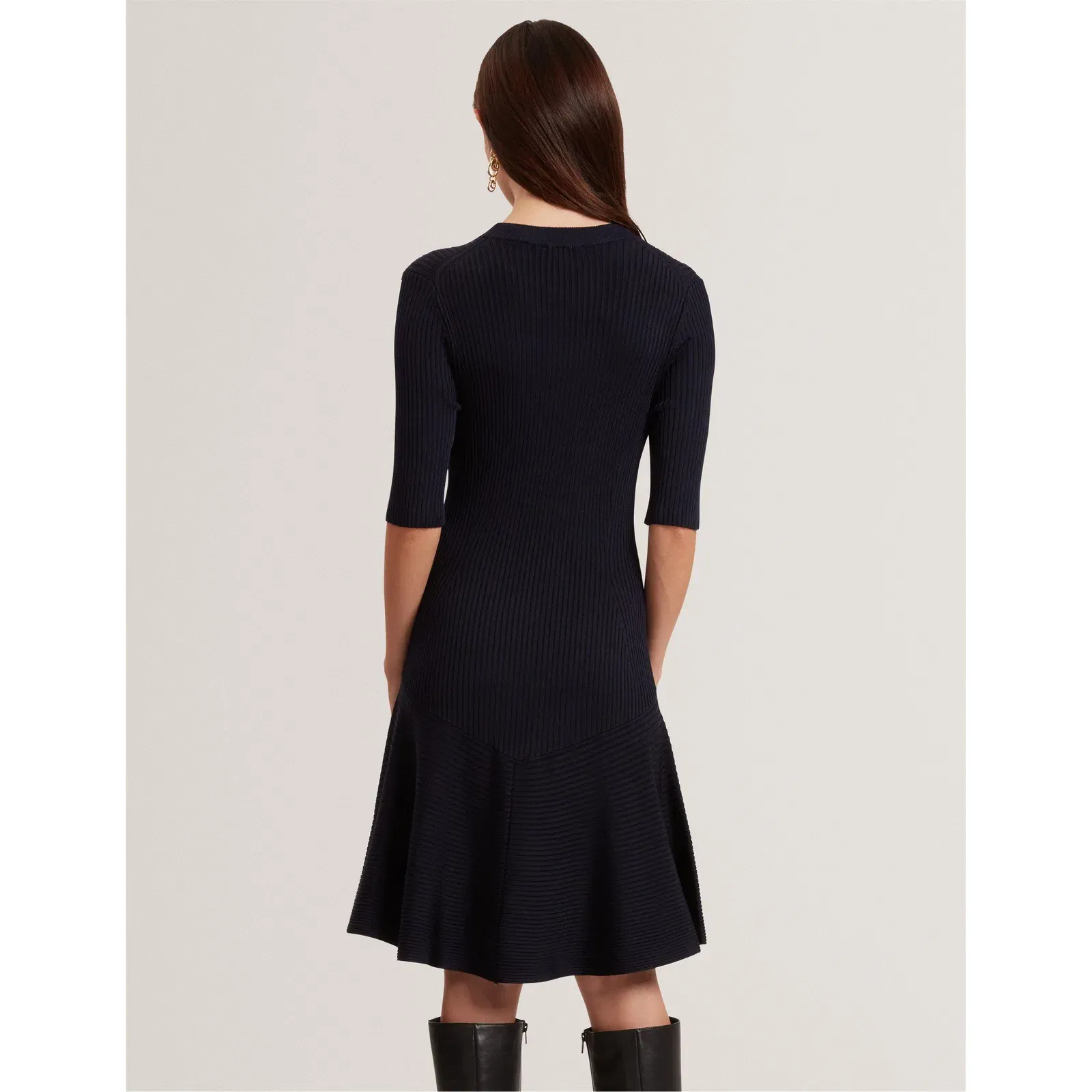 Short-Sleeve Knitted Jumper Dress