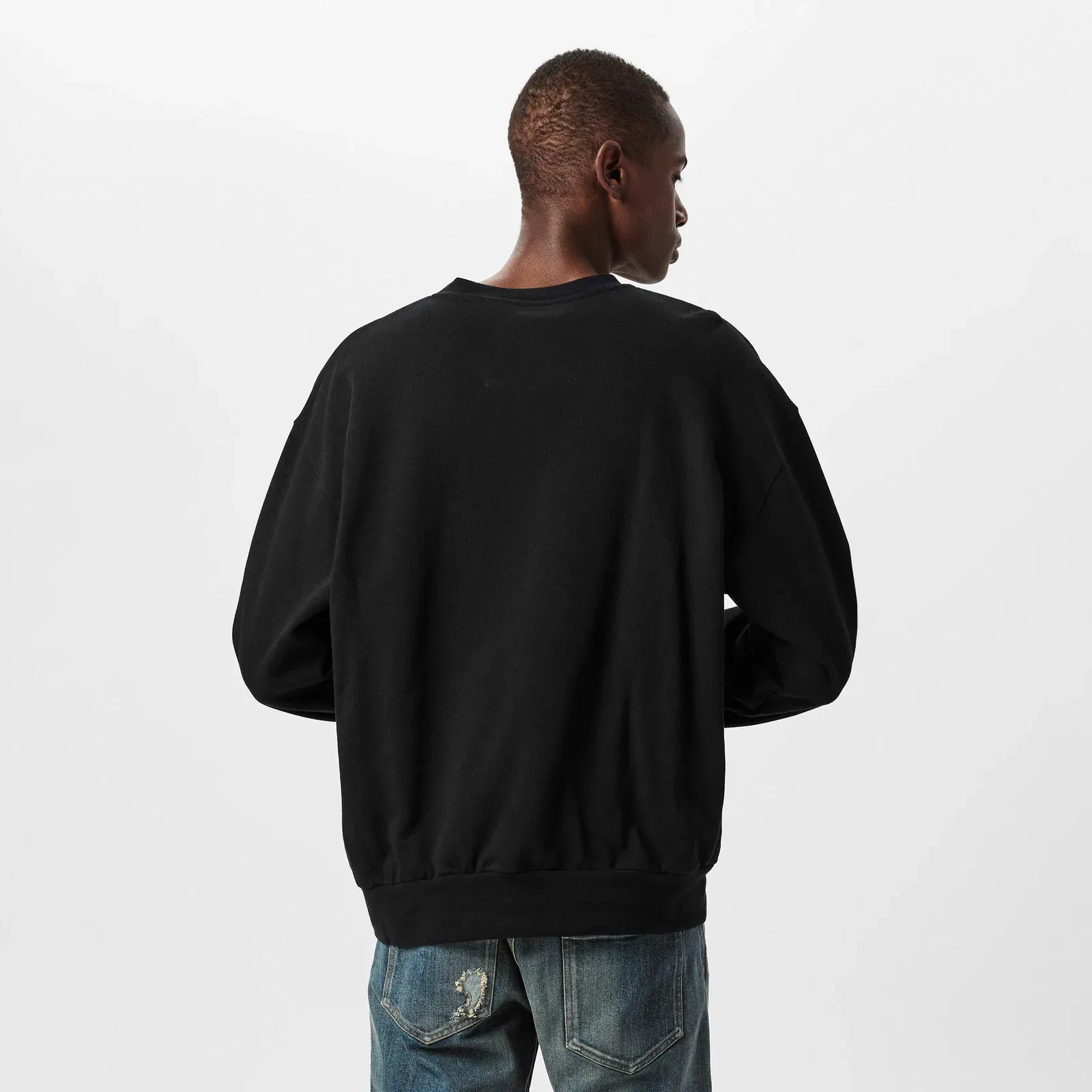 Logo Signature Relaxed Fit Crew Sweatshirt
