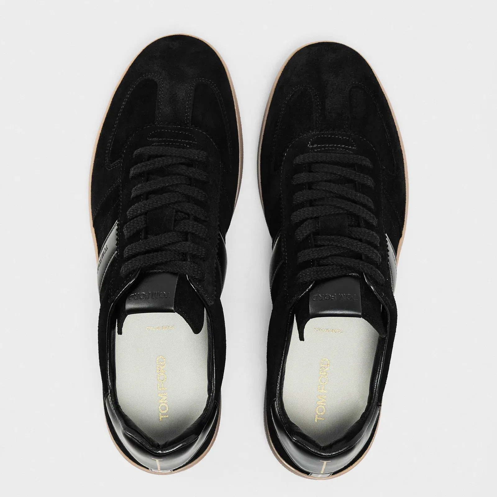 Low-Top Trainers