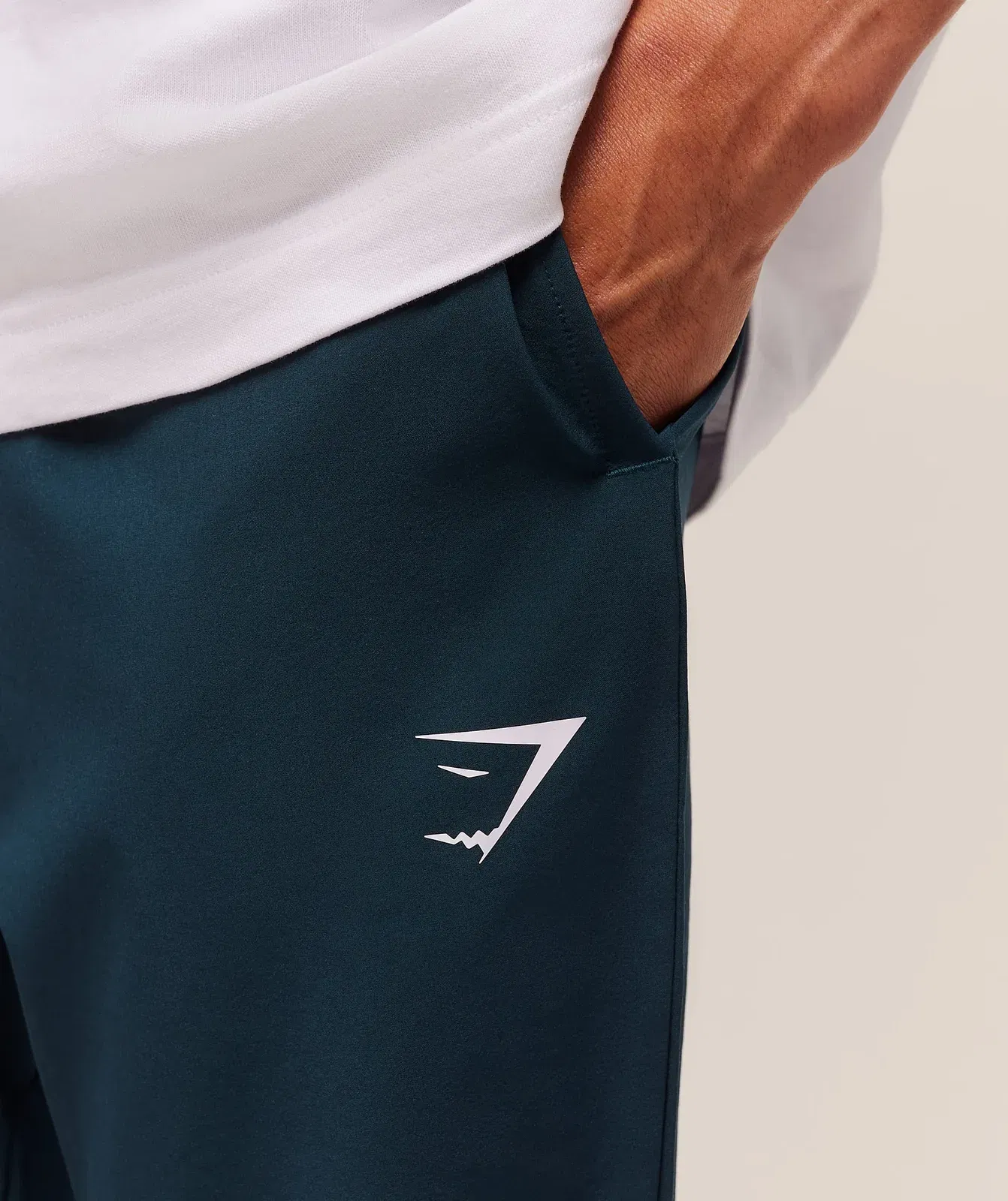 Gymshark Arrival Woven Tall Joggers - Navy