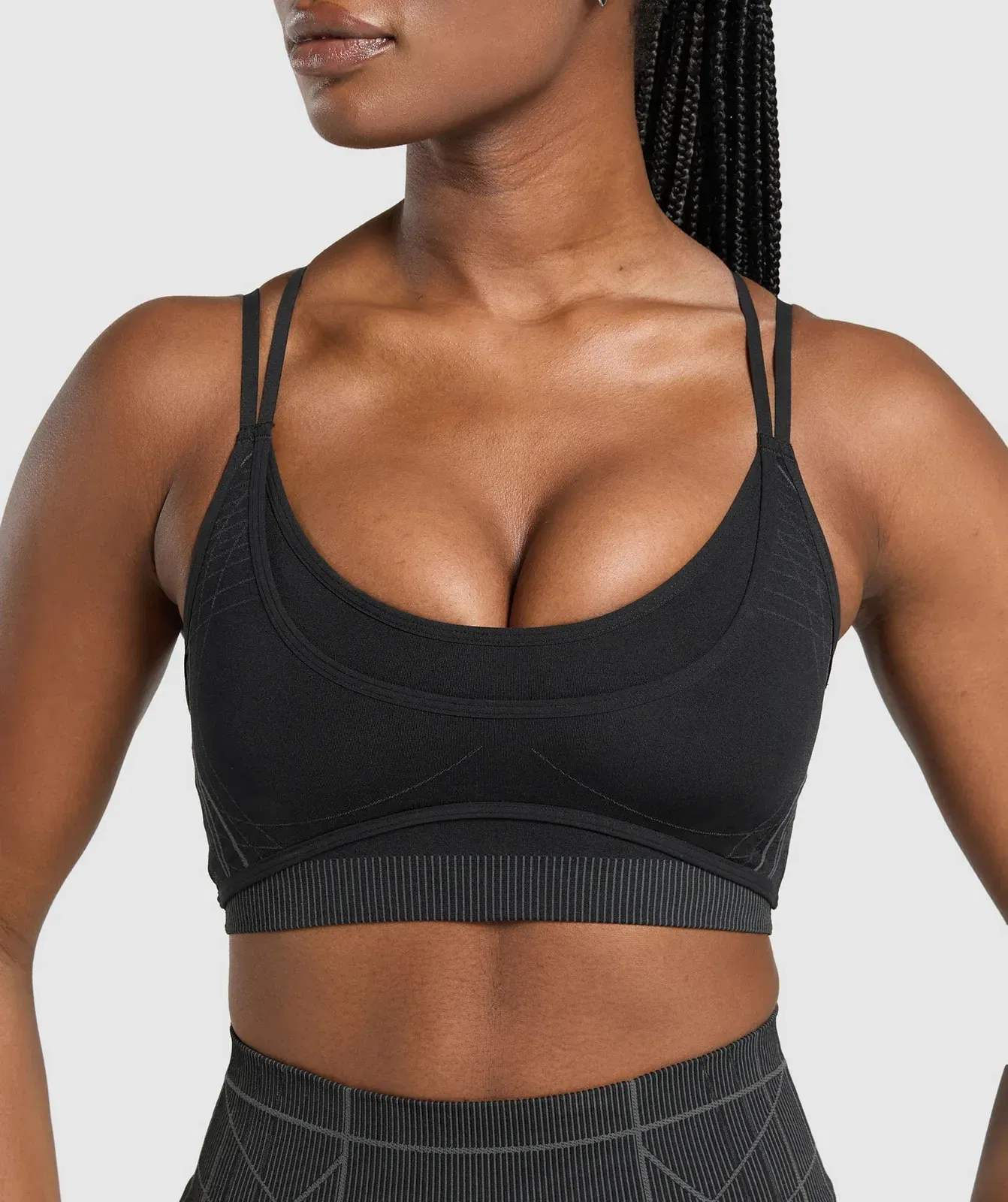 Gymshark Apex Seamless Strappy Sports Bra - Black/Graphite Grey